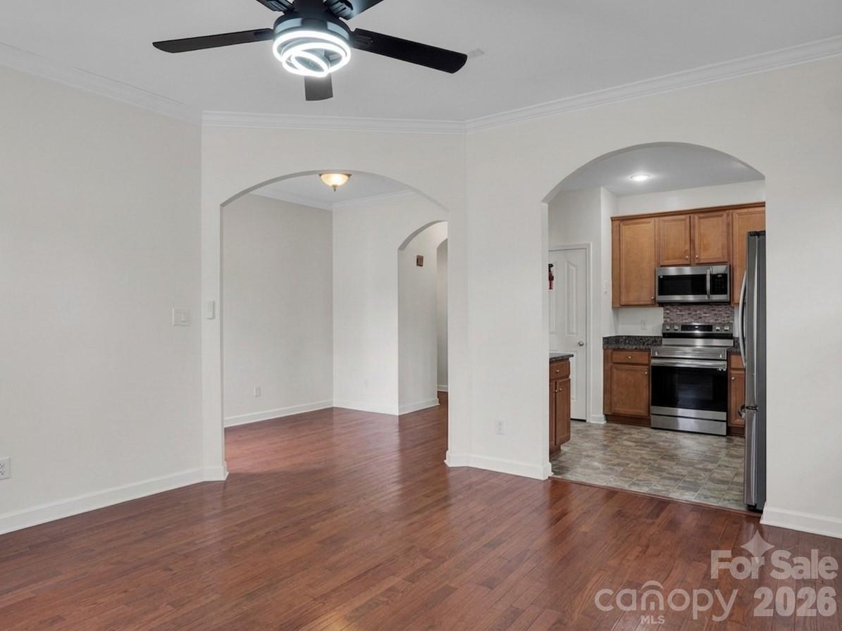 5912 Almond Road Property Photo 28
