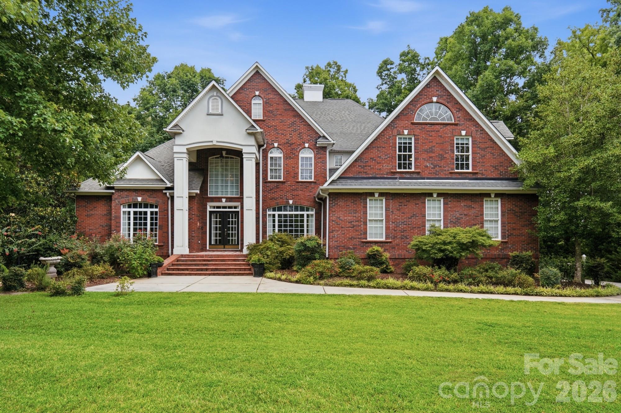 1220 Grun Augen Drive Property Photo 1