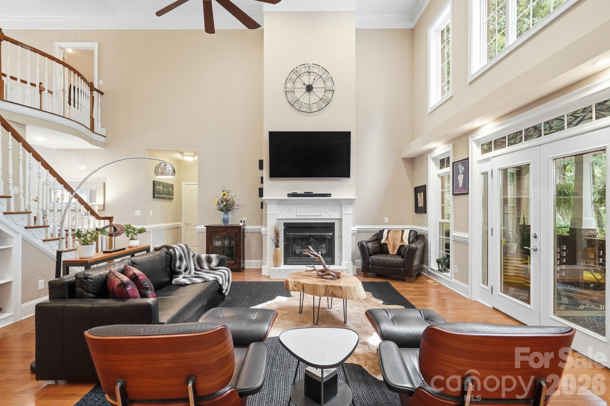 1220 Grun Augen Drive Property Photo 11