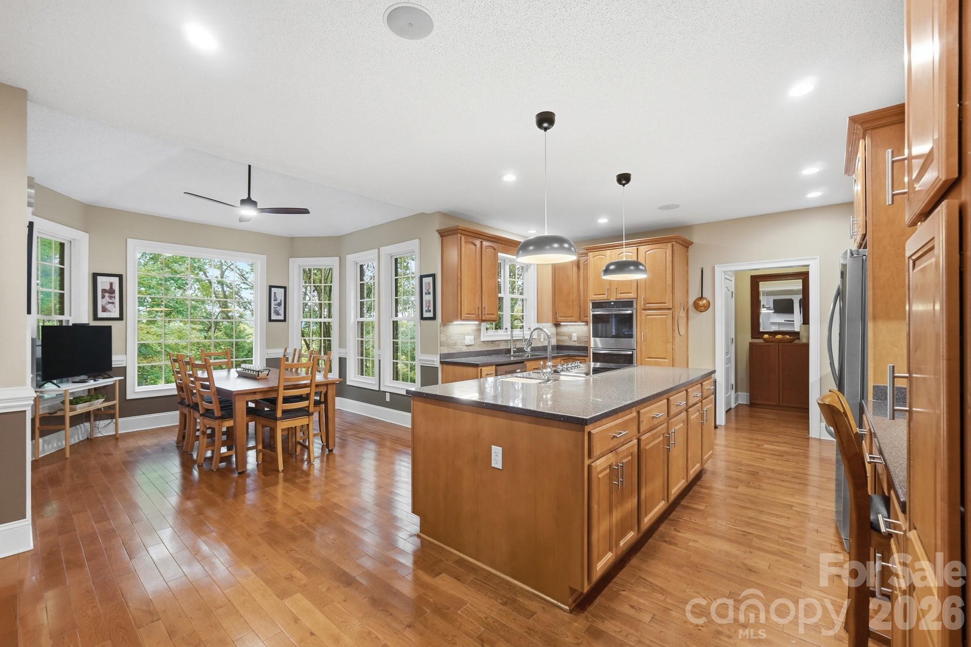 1220 Grun Augen Drive Property Photo 12