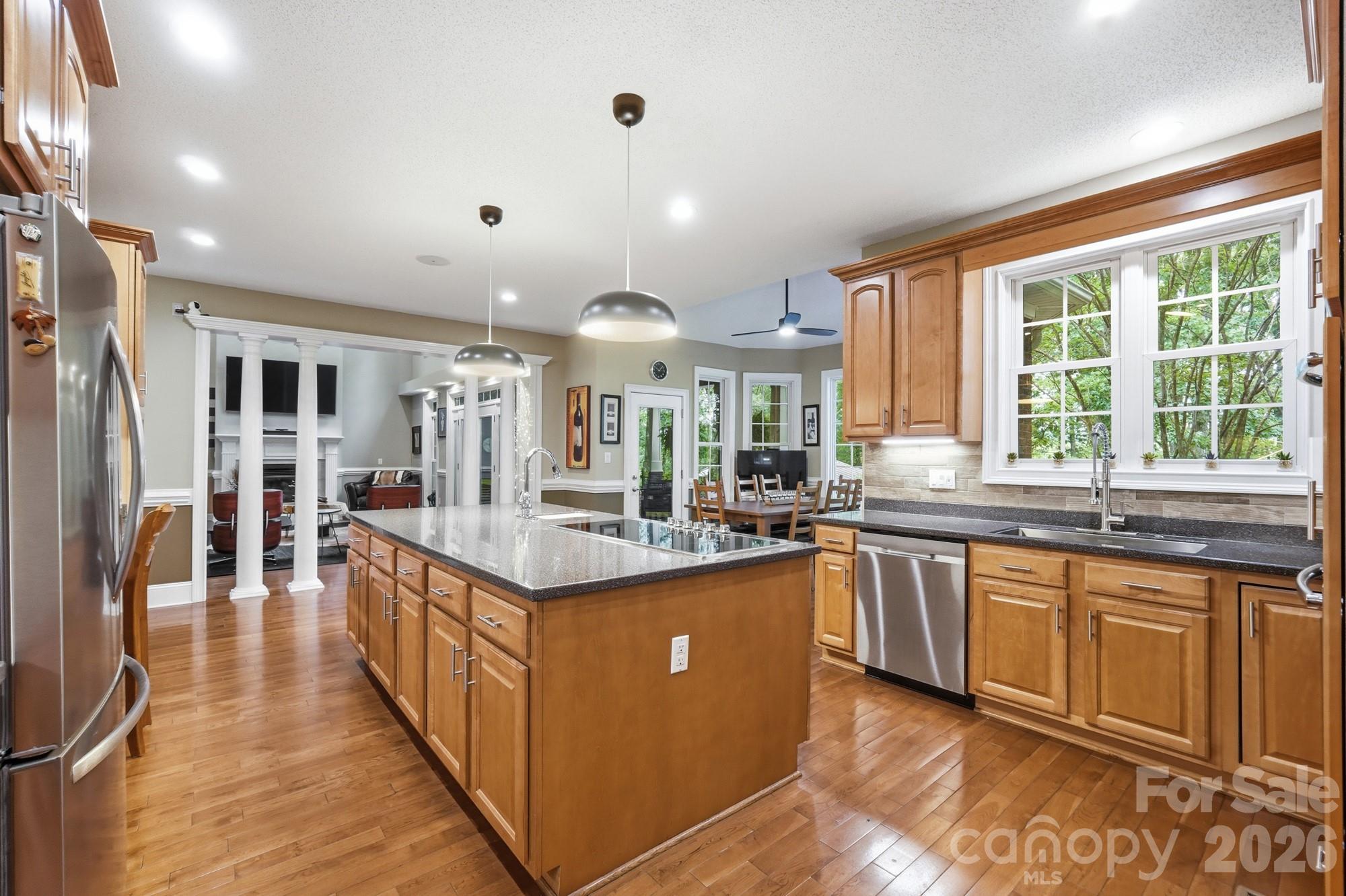 1220 Grun Augen Drive Property Photo 16
