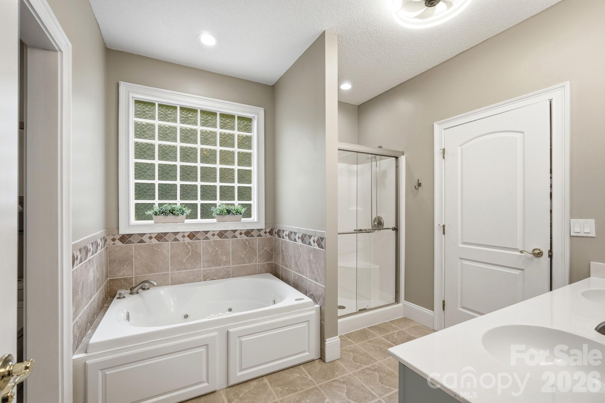 1220 Grun Augen Drive Property Photo 30