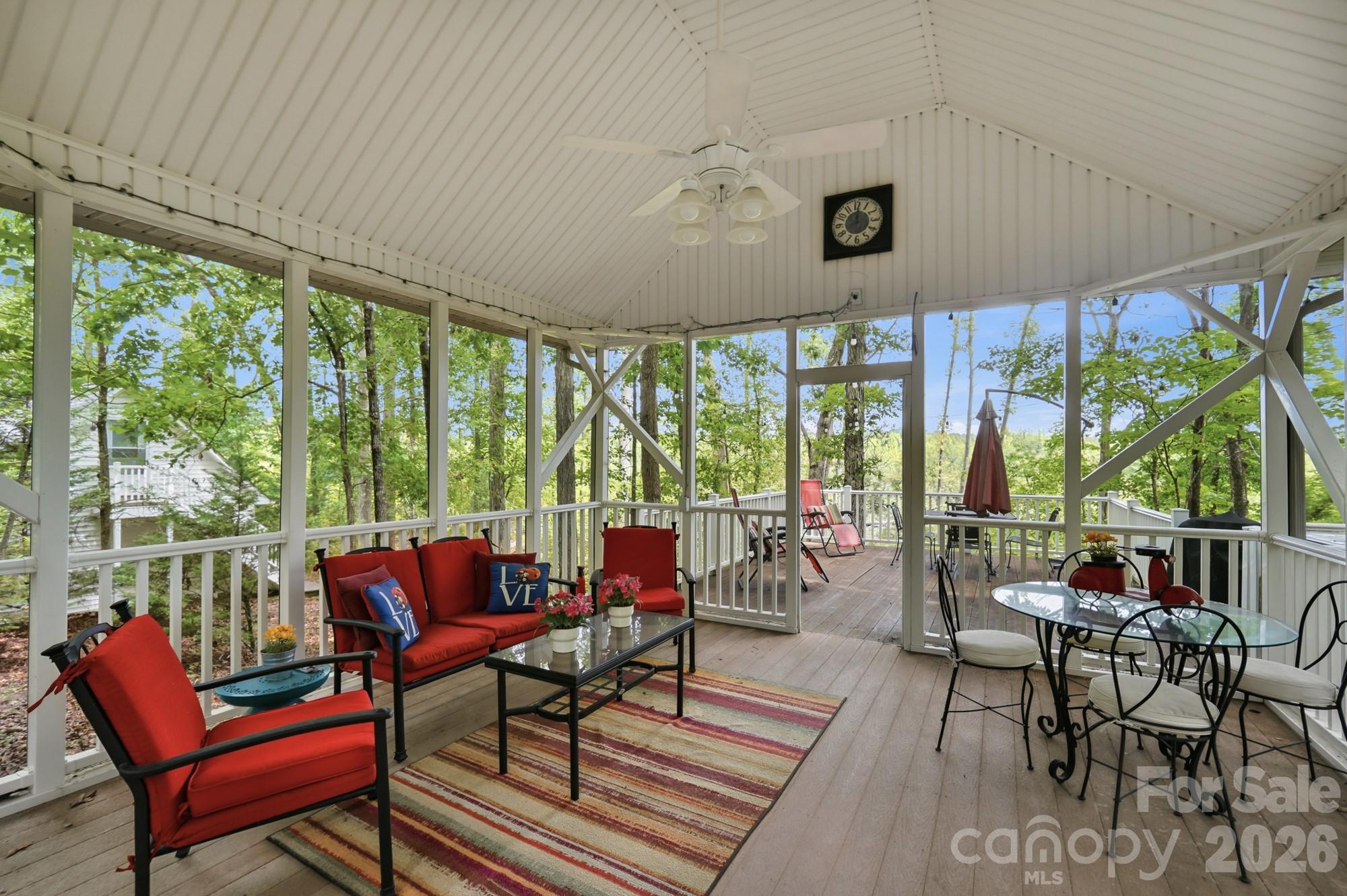 1220 Grun Augen Drive Property Photo 45