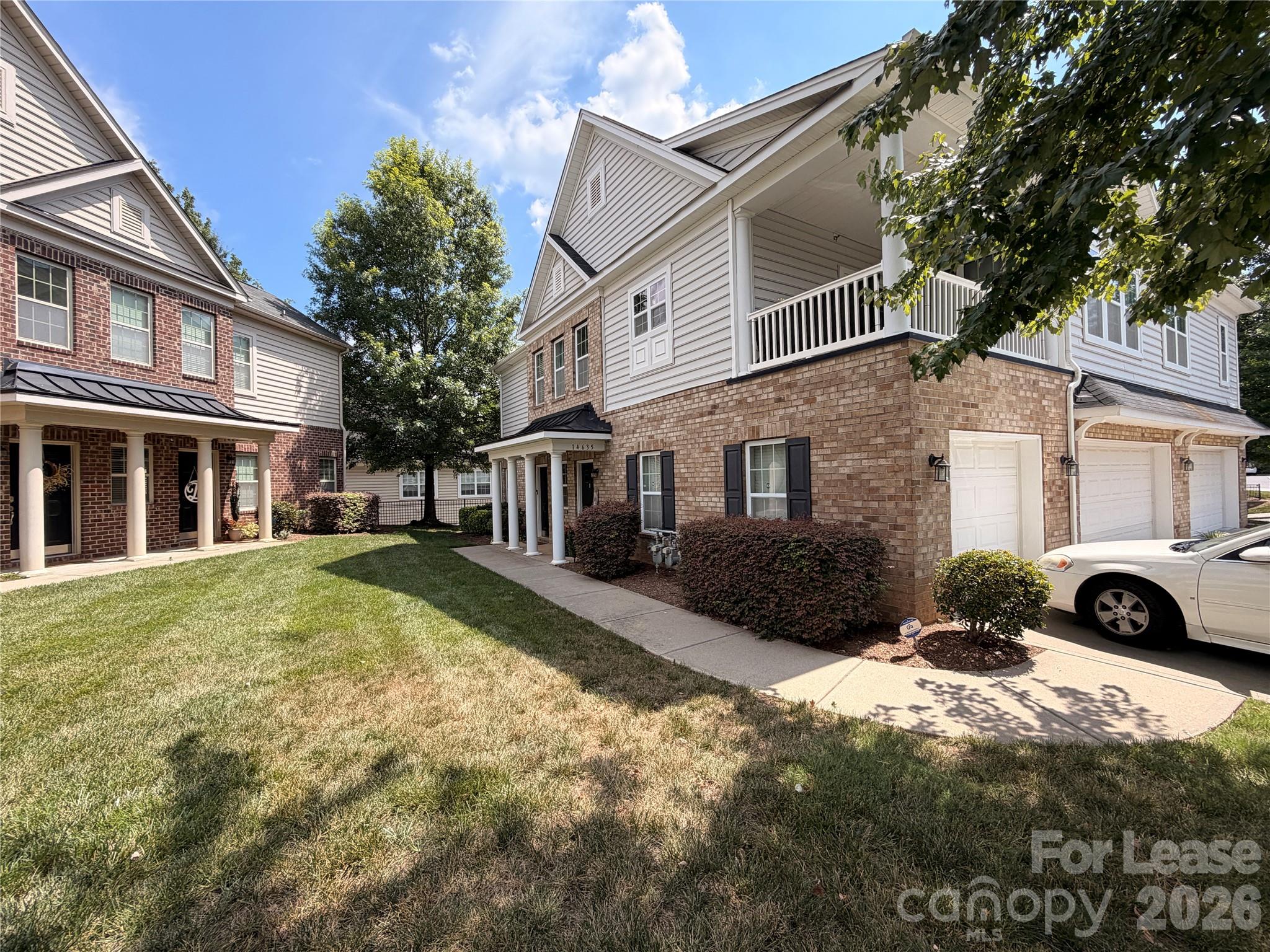 14635 Juventus Street Property Photo 1