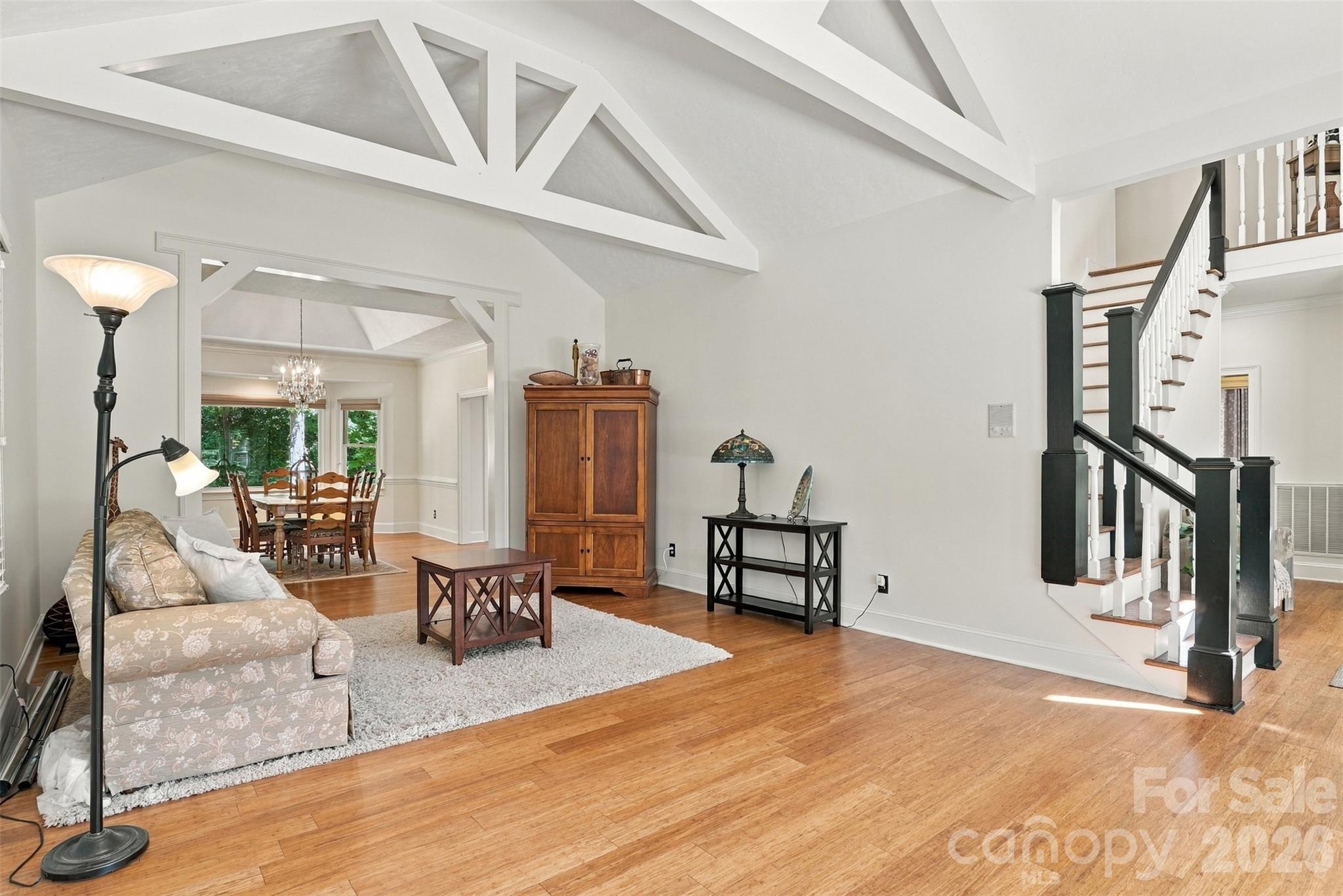 273 S Downs Way Property Photo 11