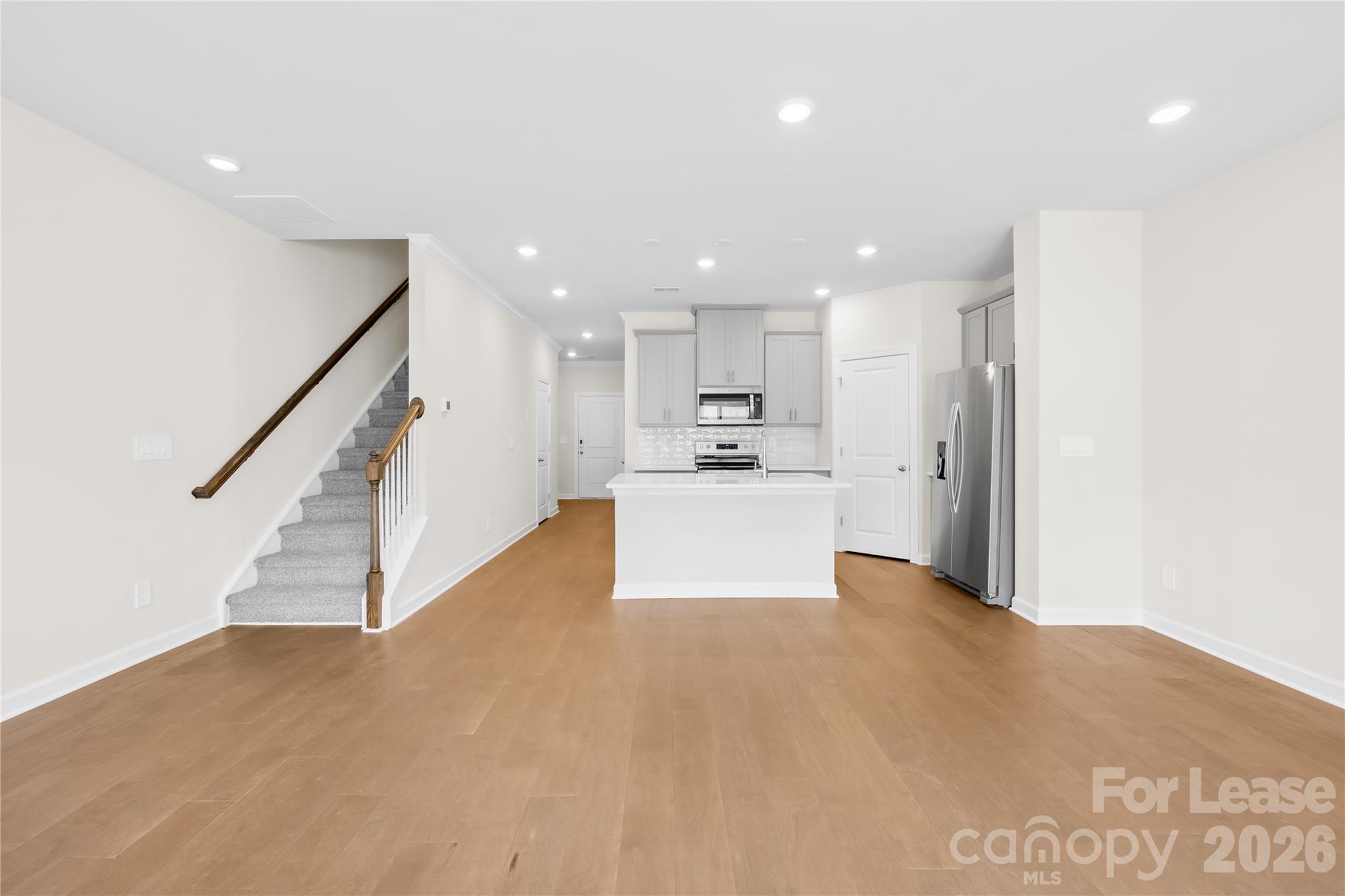 4401049 Property Photo 9