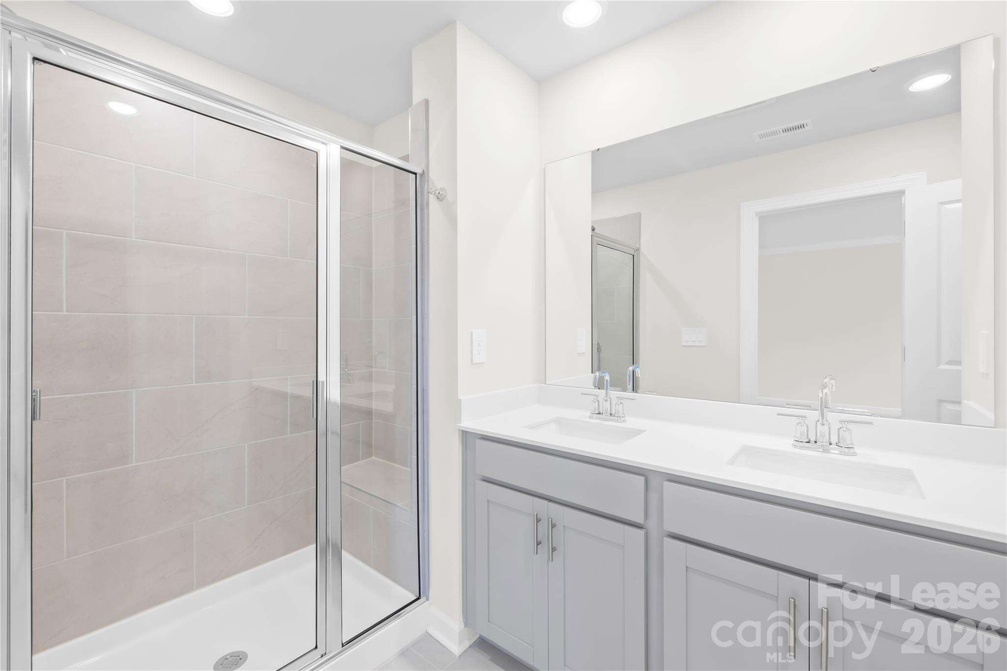 4401049 Property Photo 16