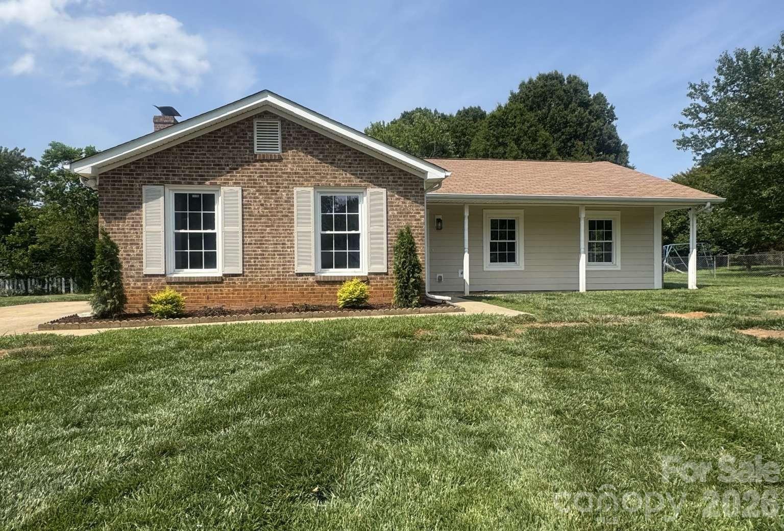 9113 Darius Court Property Photo 1