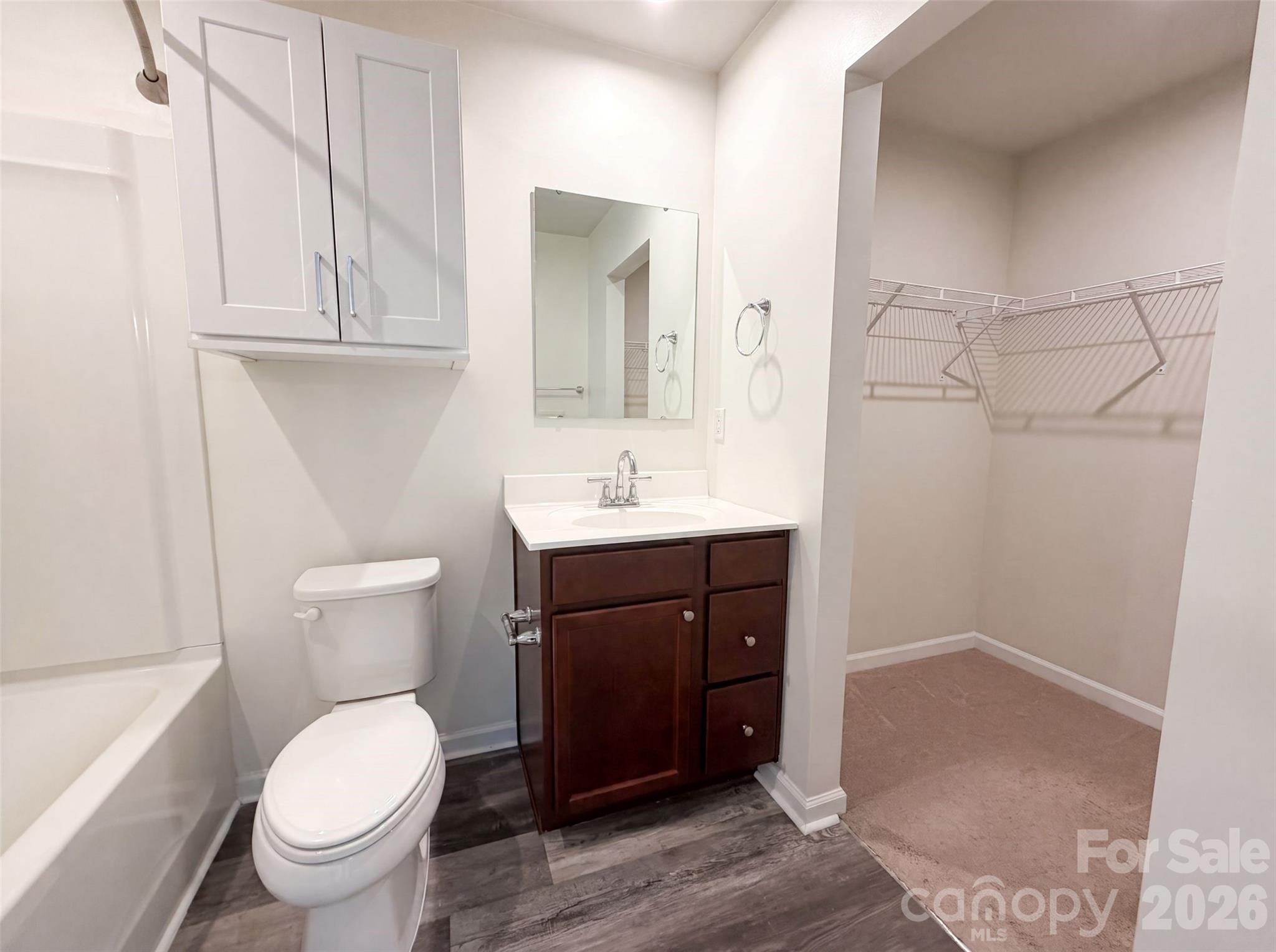 923 Taybyn Road Property Photo 6