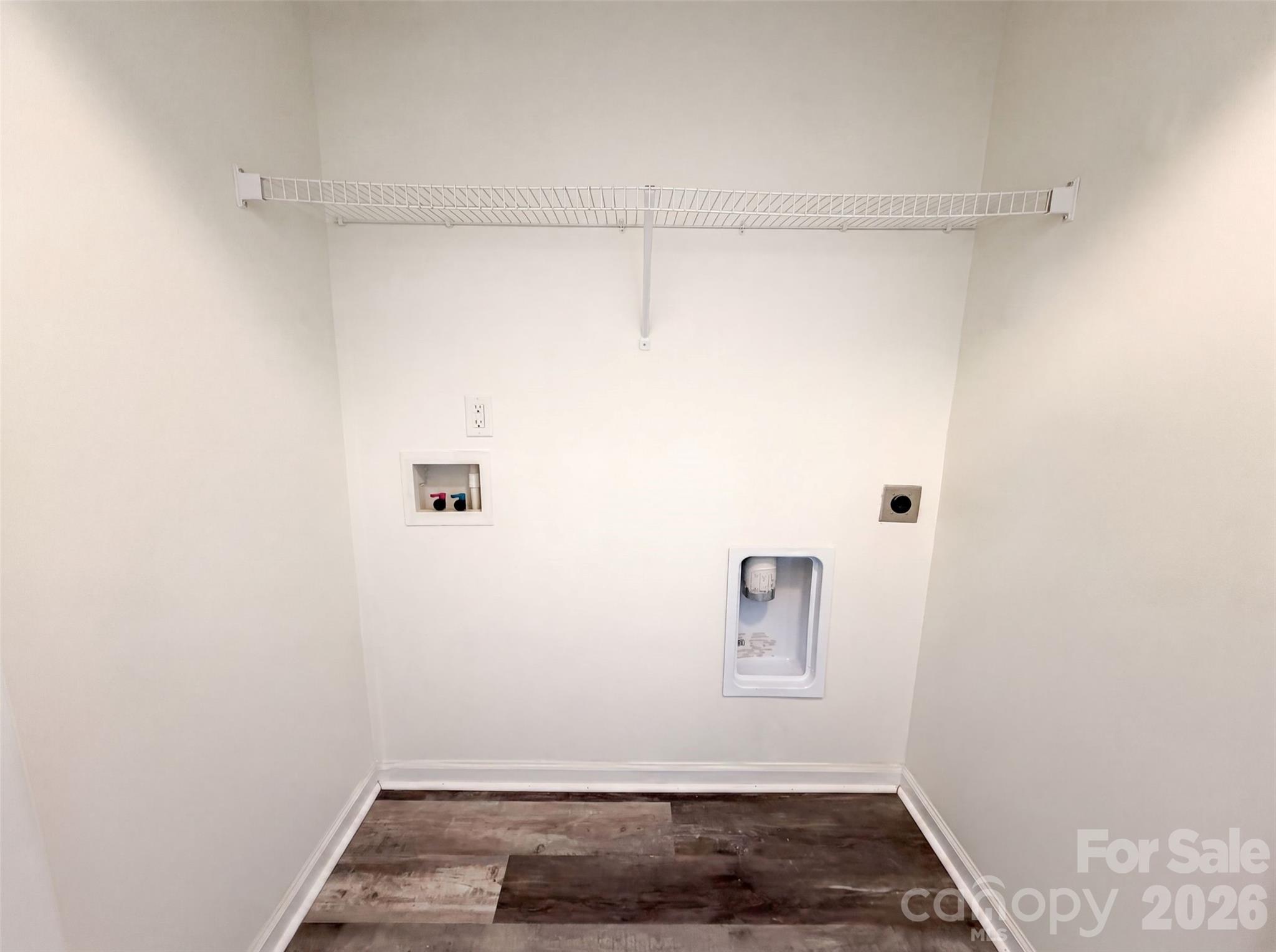 923 Taybyn Road Property Photo 11