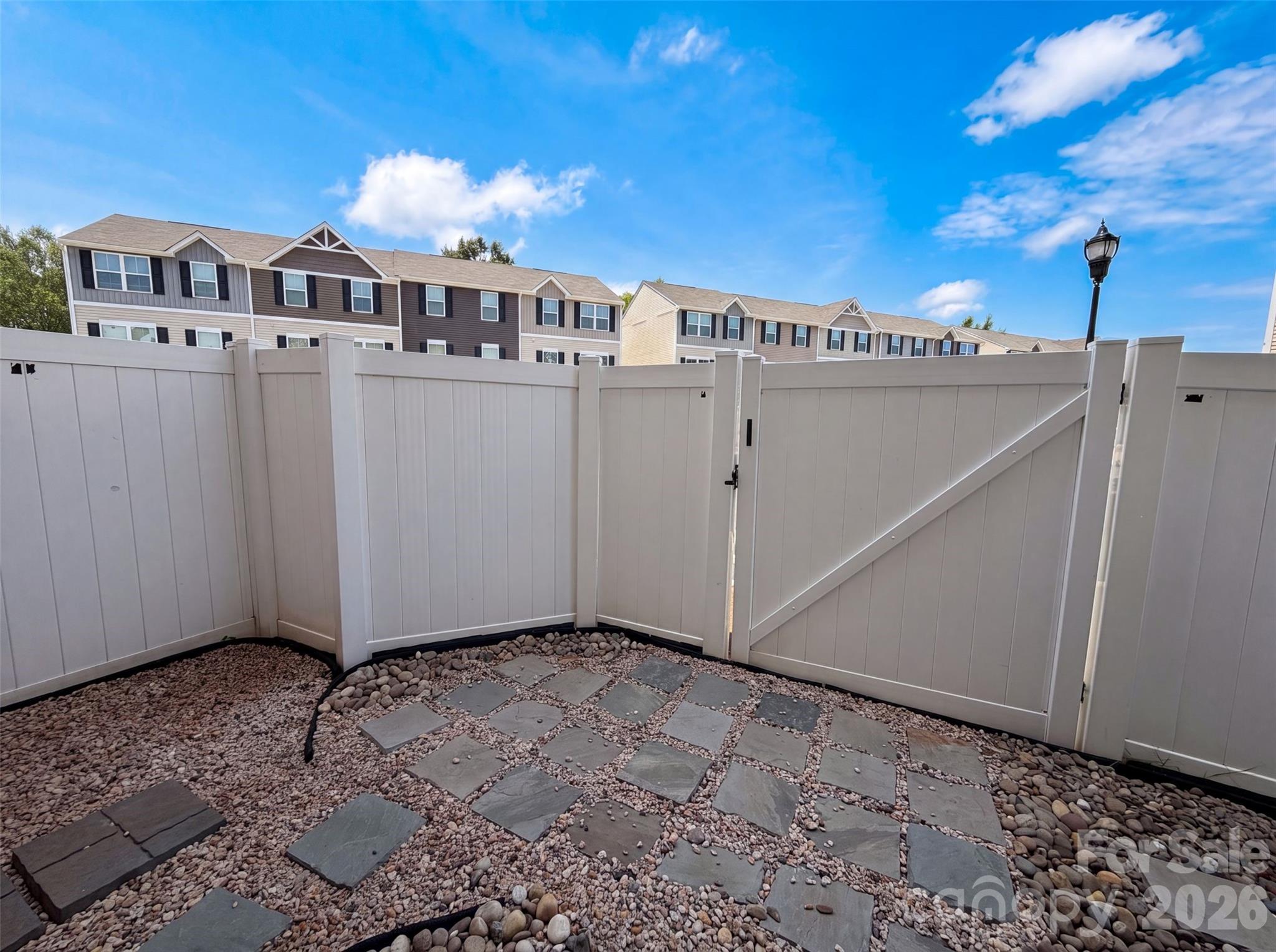 923 Taybyn Road Property Photo 14
