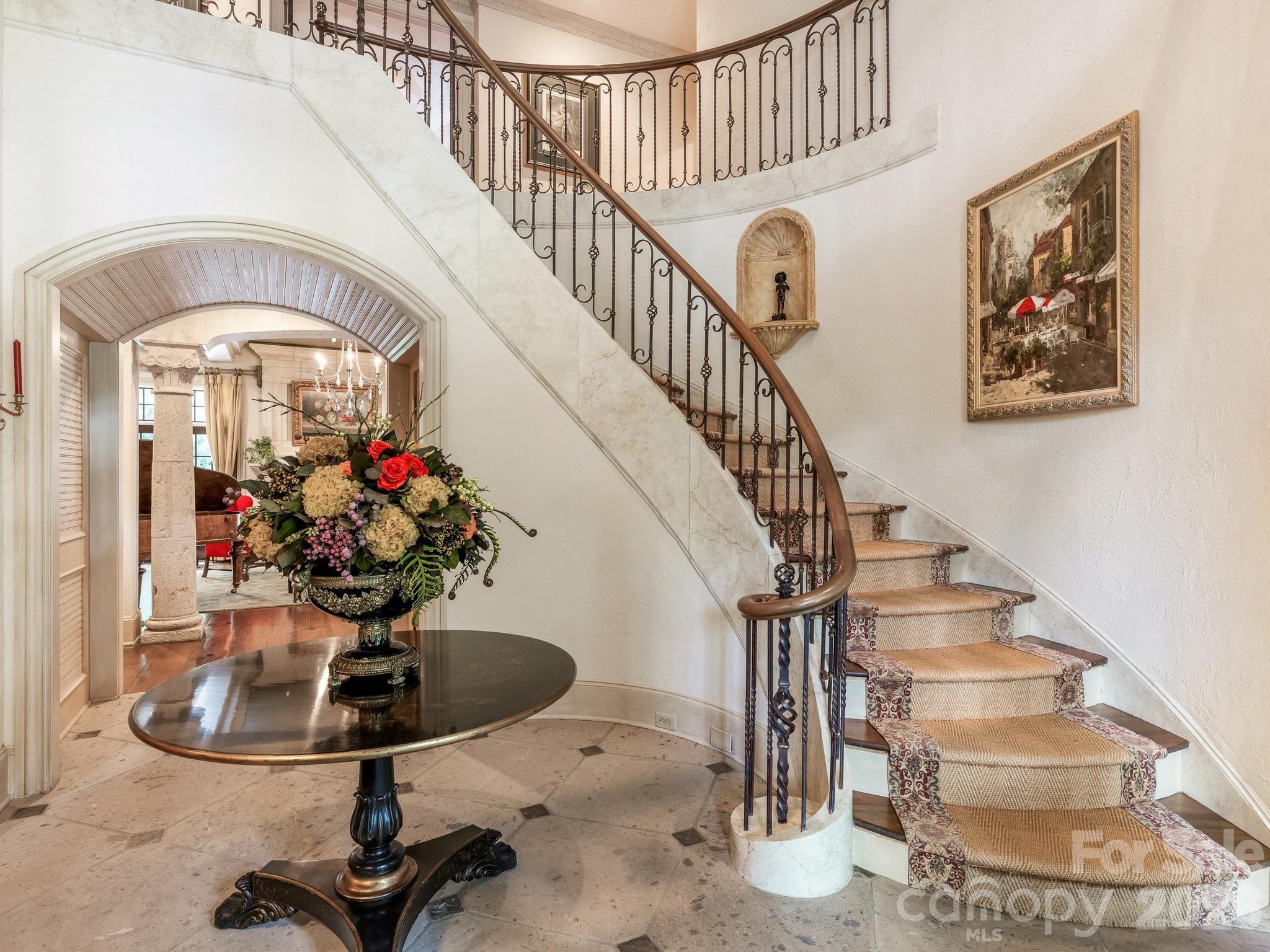 4523 Fox Brook Lane Property Photo 4