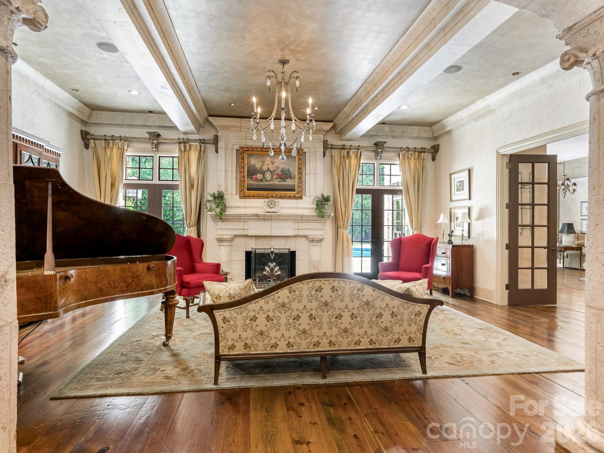 4523 Fox Brook Lane Property Photo 6