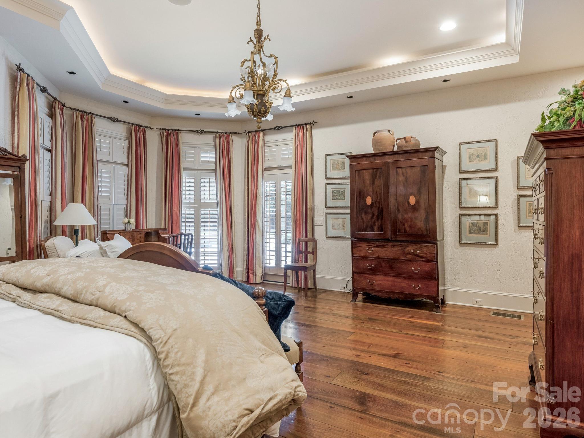 4523 Fox Brook Lane Property Photo 12