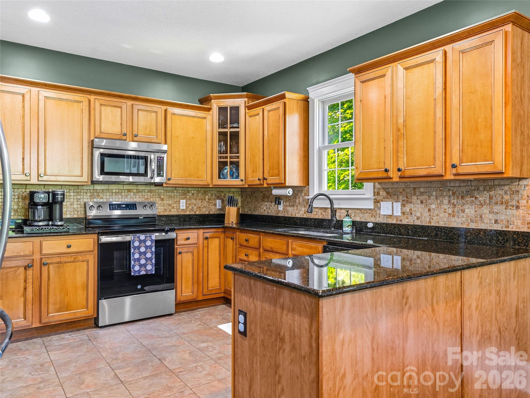 8 Old Farm House Road Property Photo 3