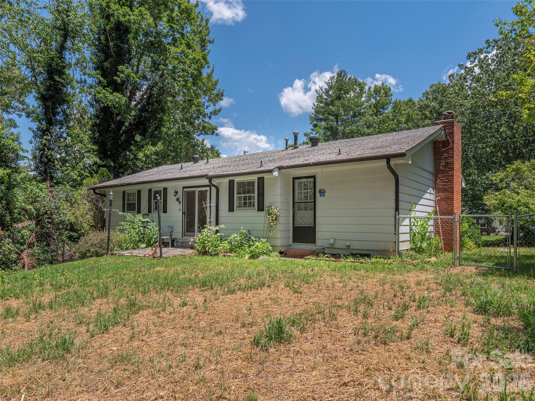 25 Laurel Park Drive Property Photo 17
