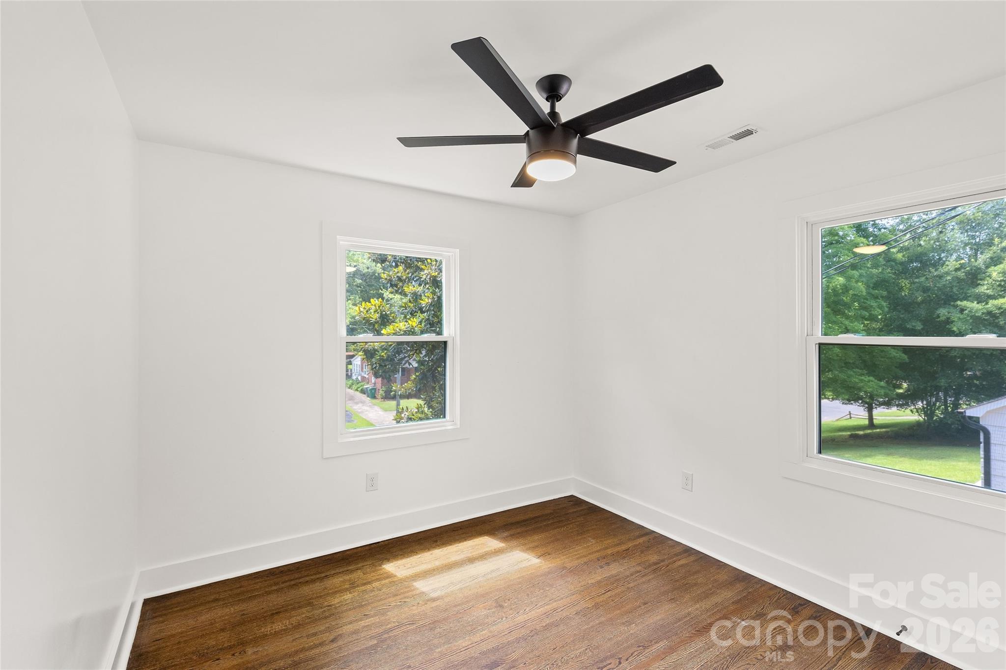 5416 Londonderry Road Property Photo 26