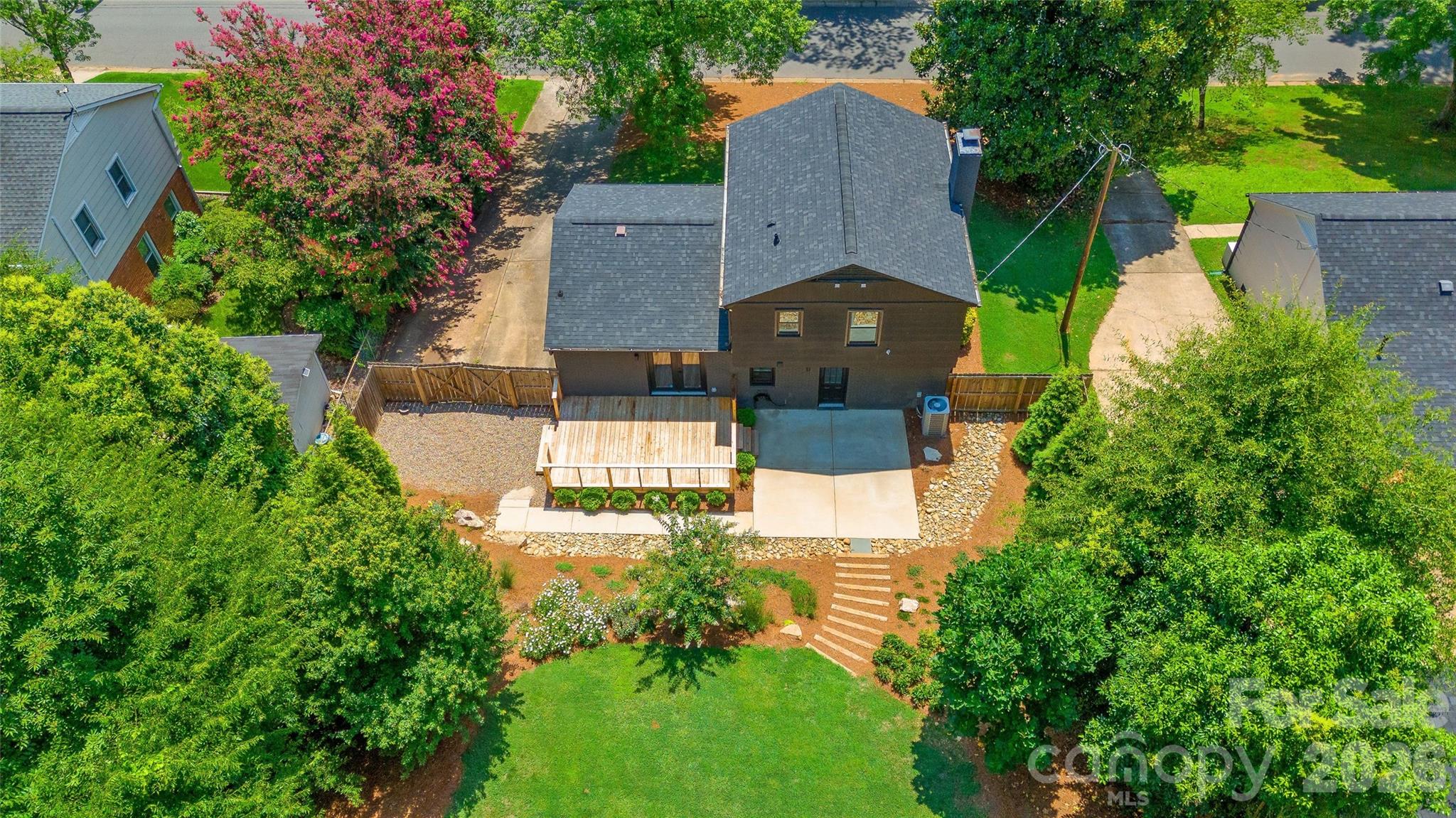 5416 Londonderry Road Property Photo 40