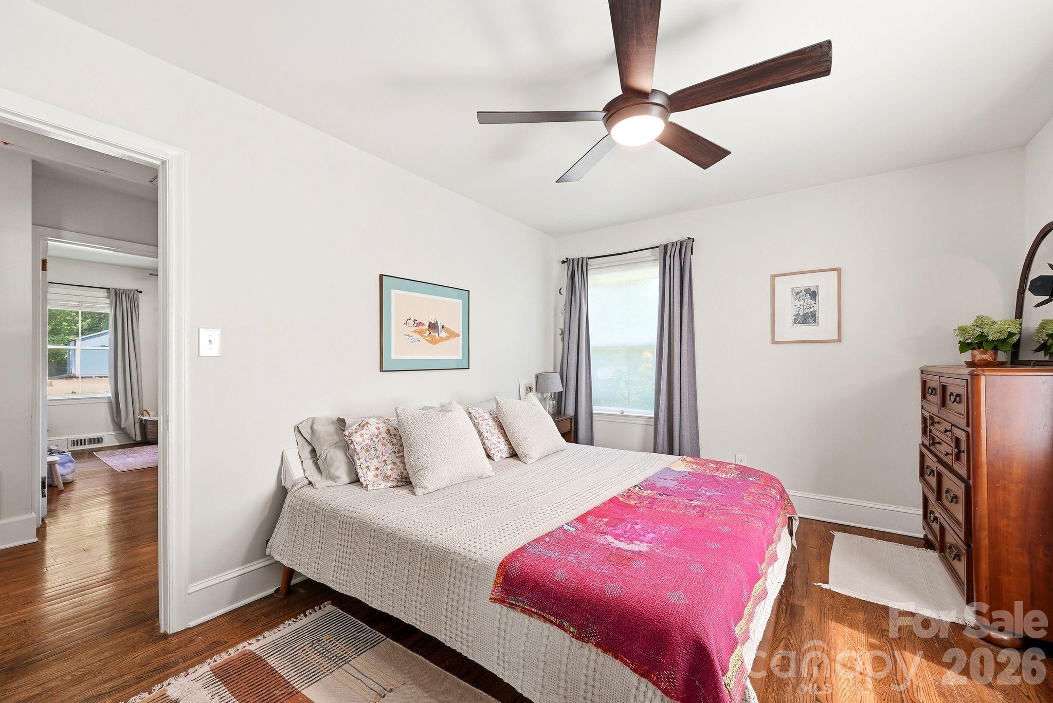 6409 Woodland Circle Property Photo 8