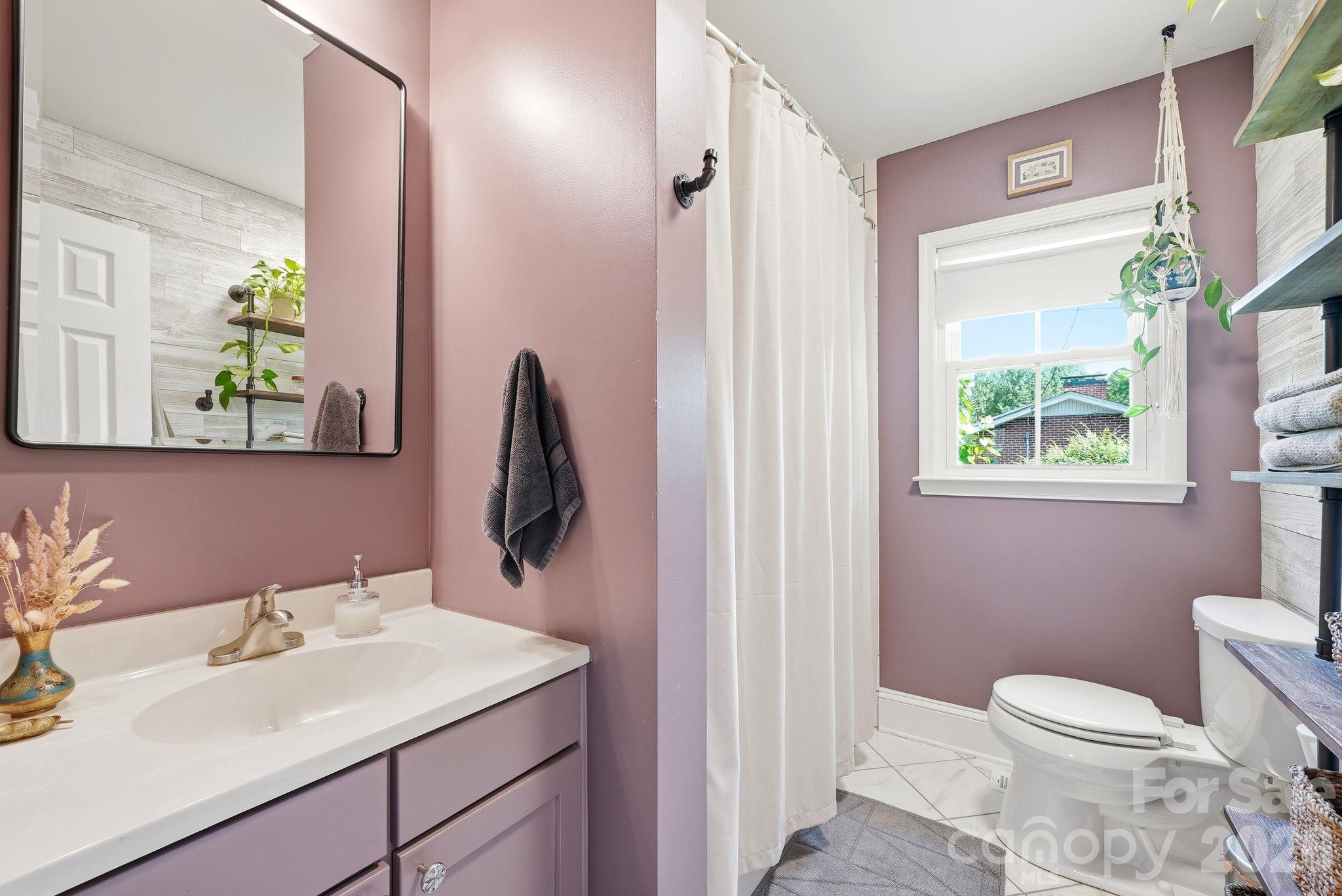 6409 Woodland Circle Property Photo 13
