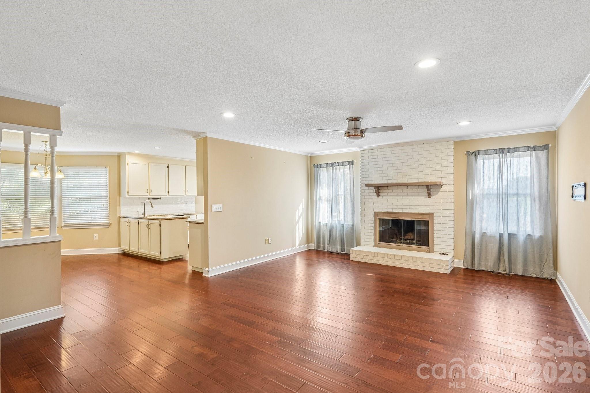 203 Royal Avenue Property Photo 3