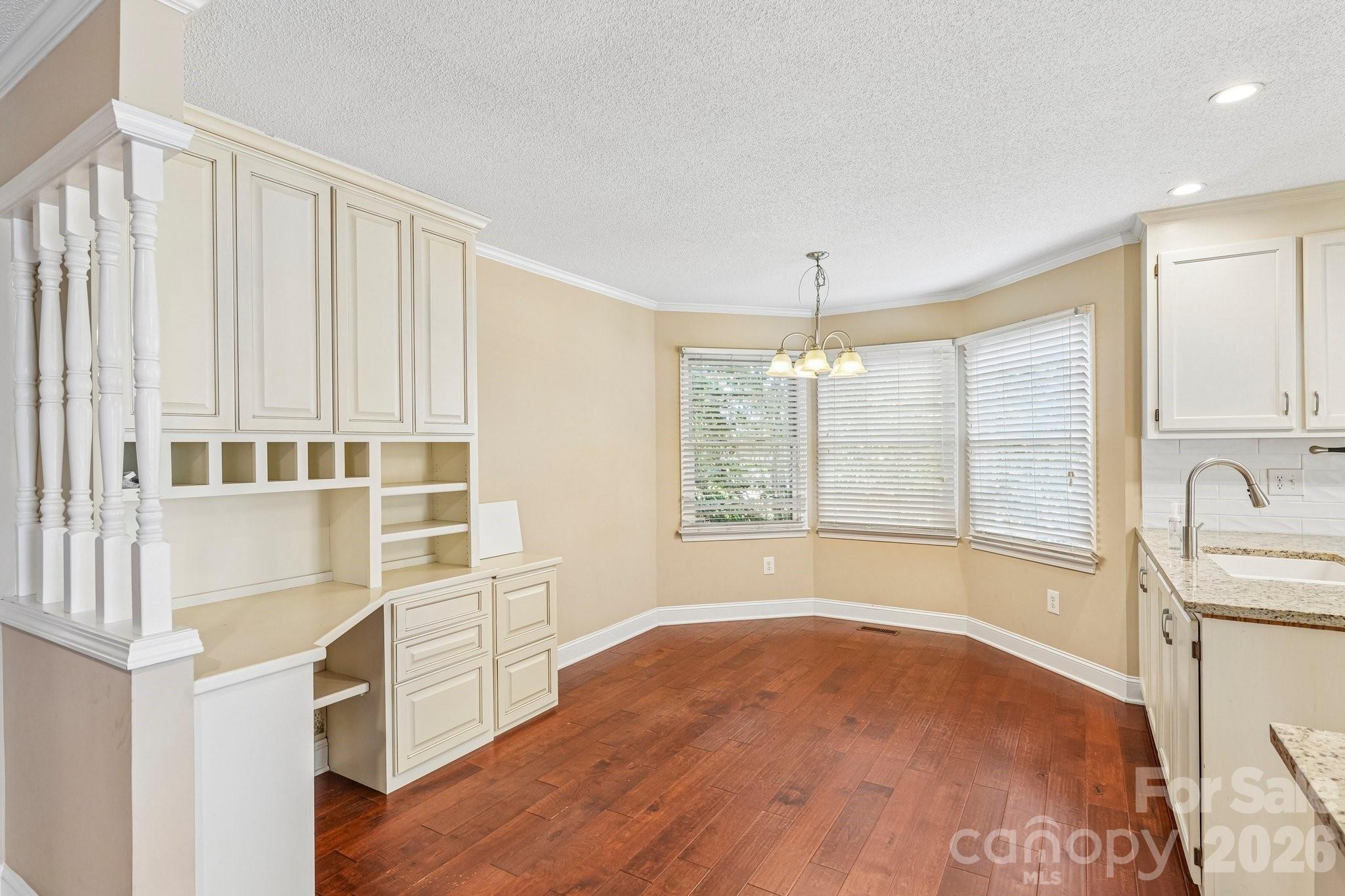 203 Royal Avenue Property Photo 8