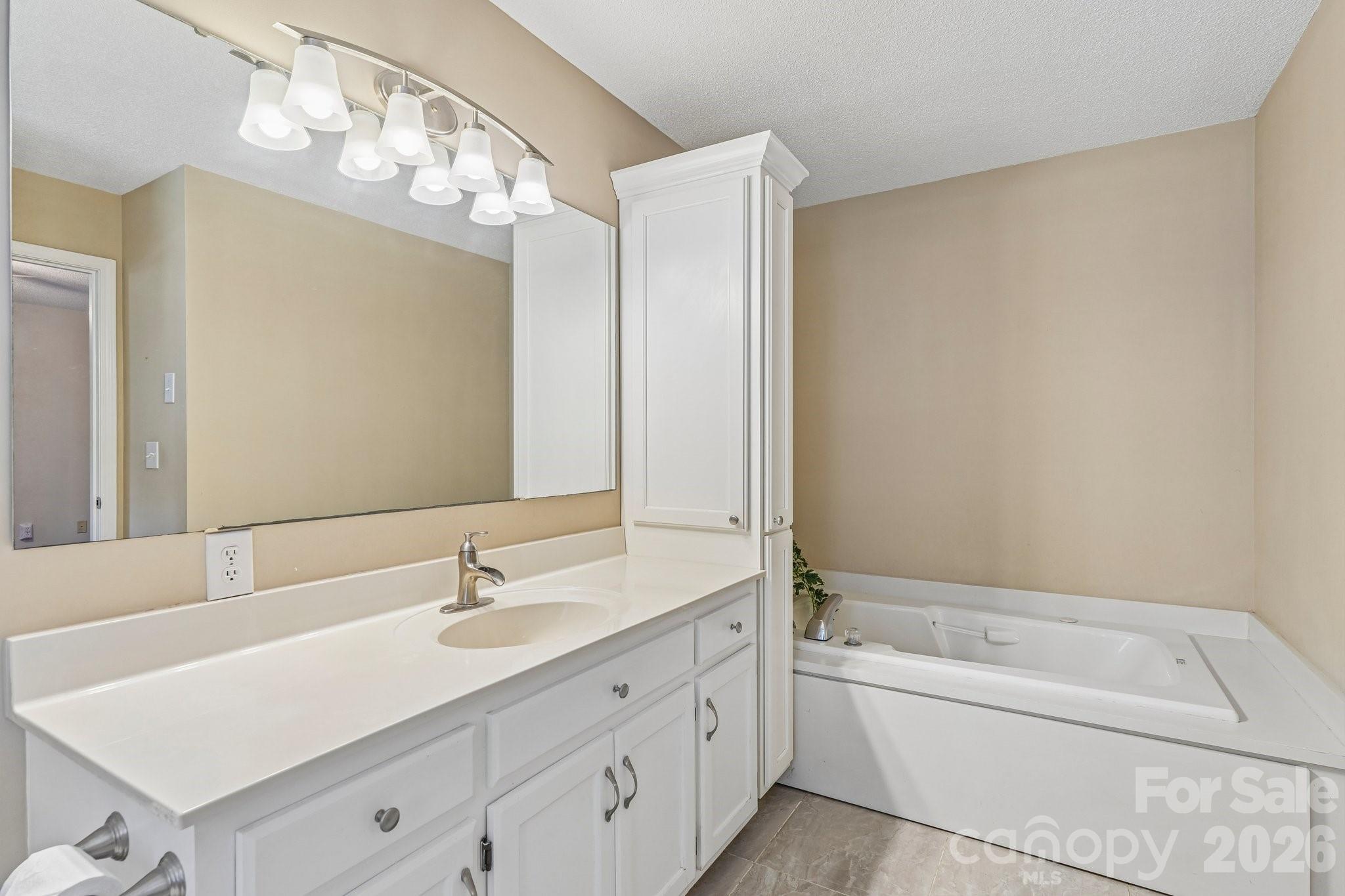 203 Royal Avenue Property Photo 16
