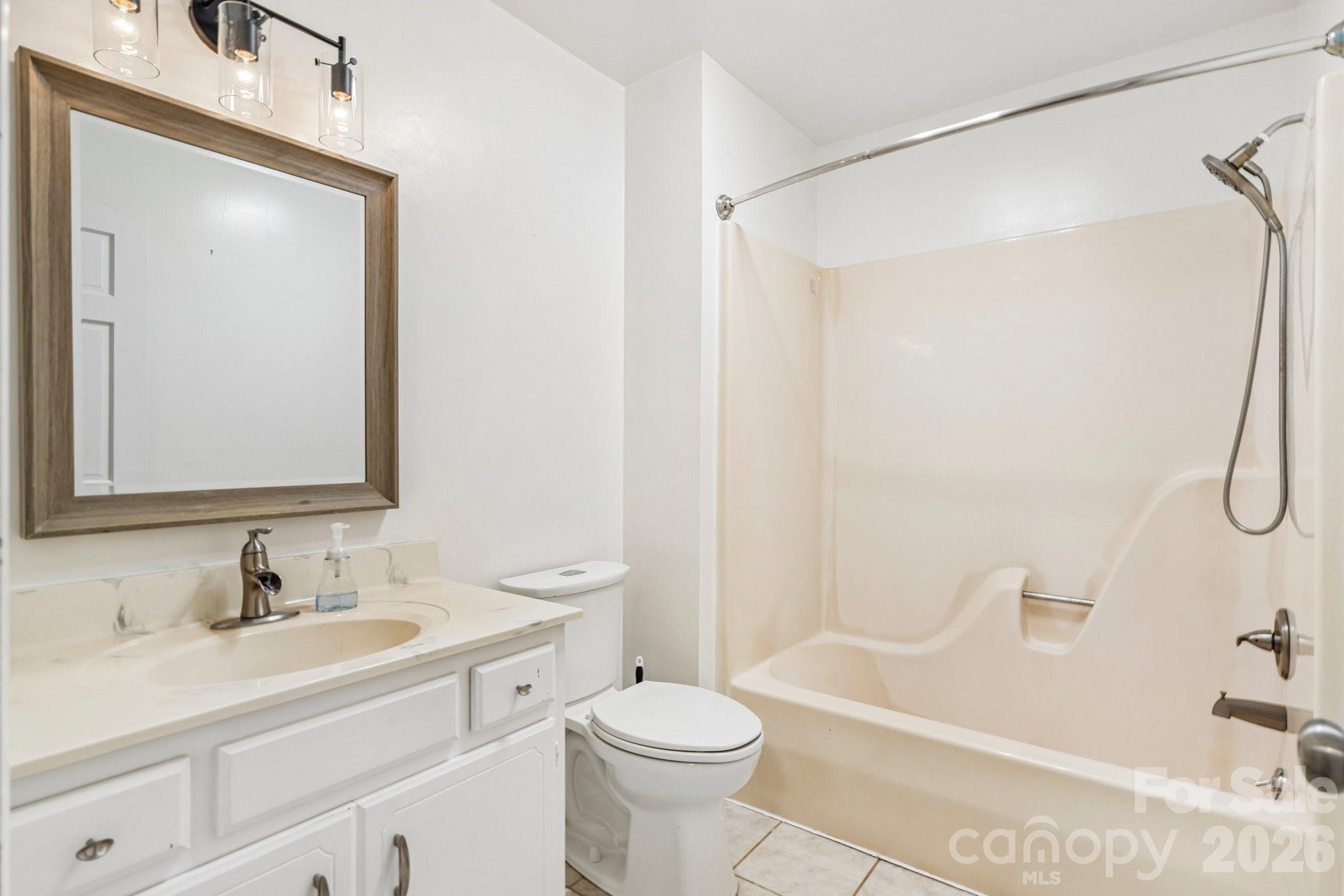 203 Royal Avenue Property Photo 22