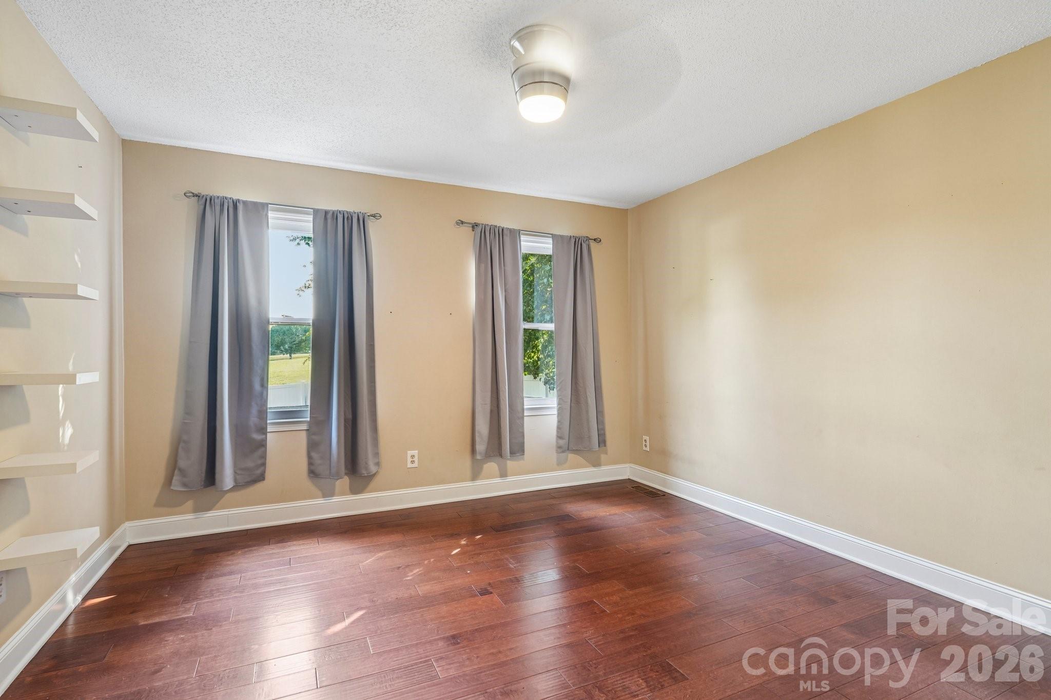 203 Royal Avenue Property Photo 25