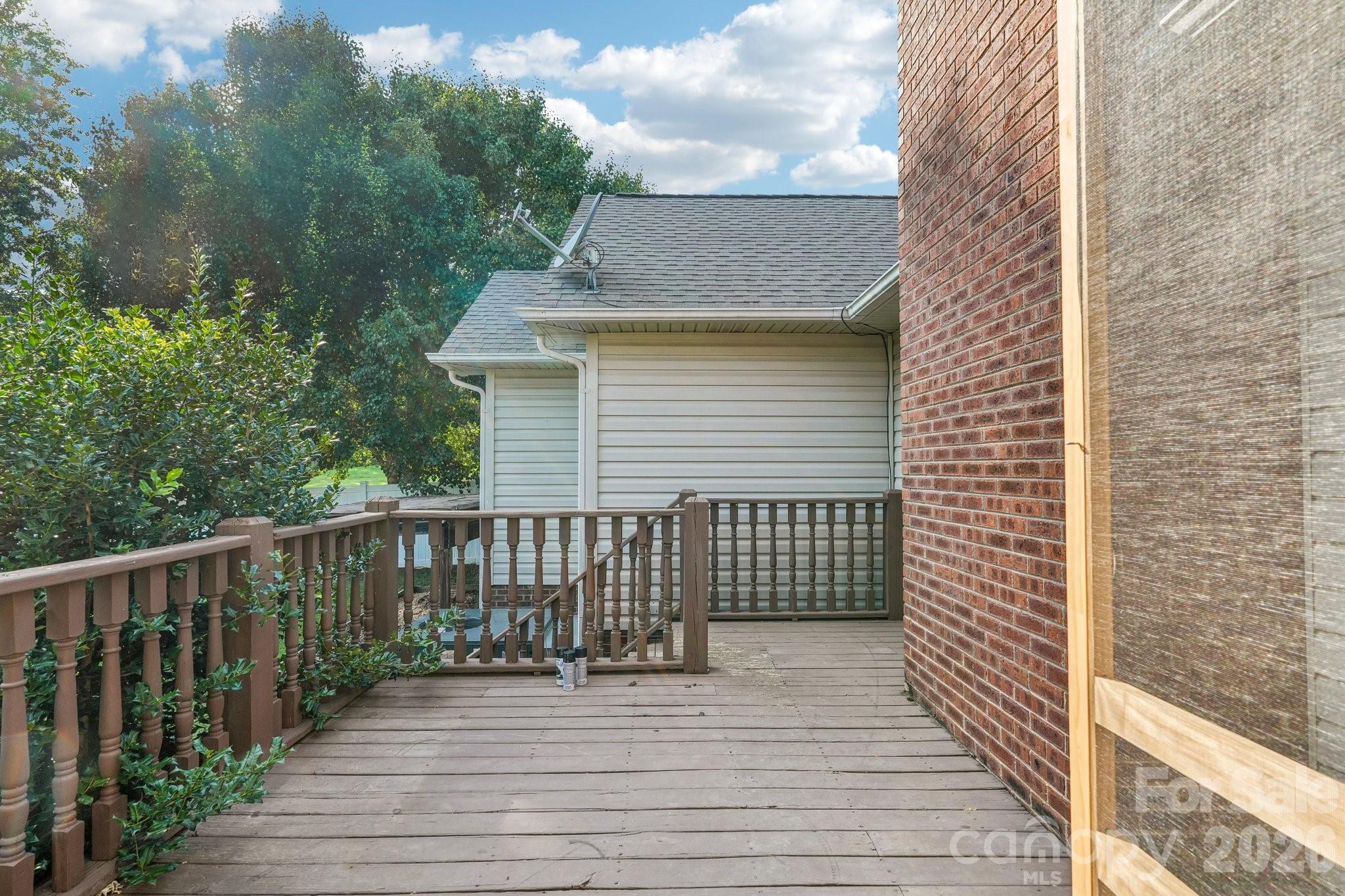 203 Royal Avenue Property Photo 30