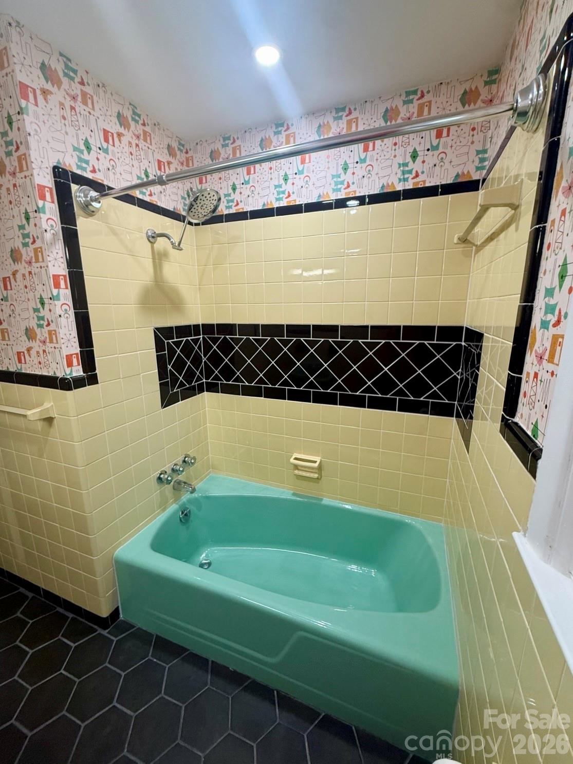 612 Brown Avenue Property Photo 14