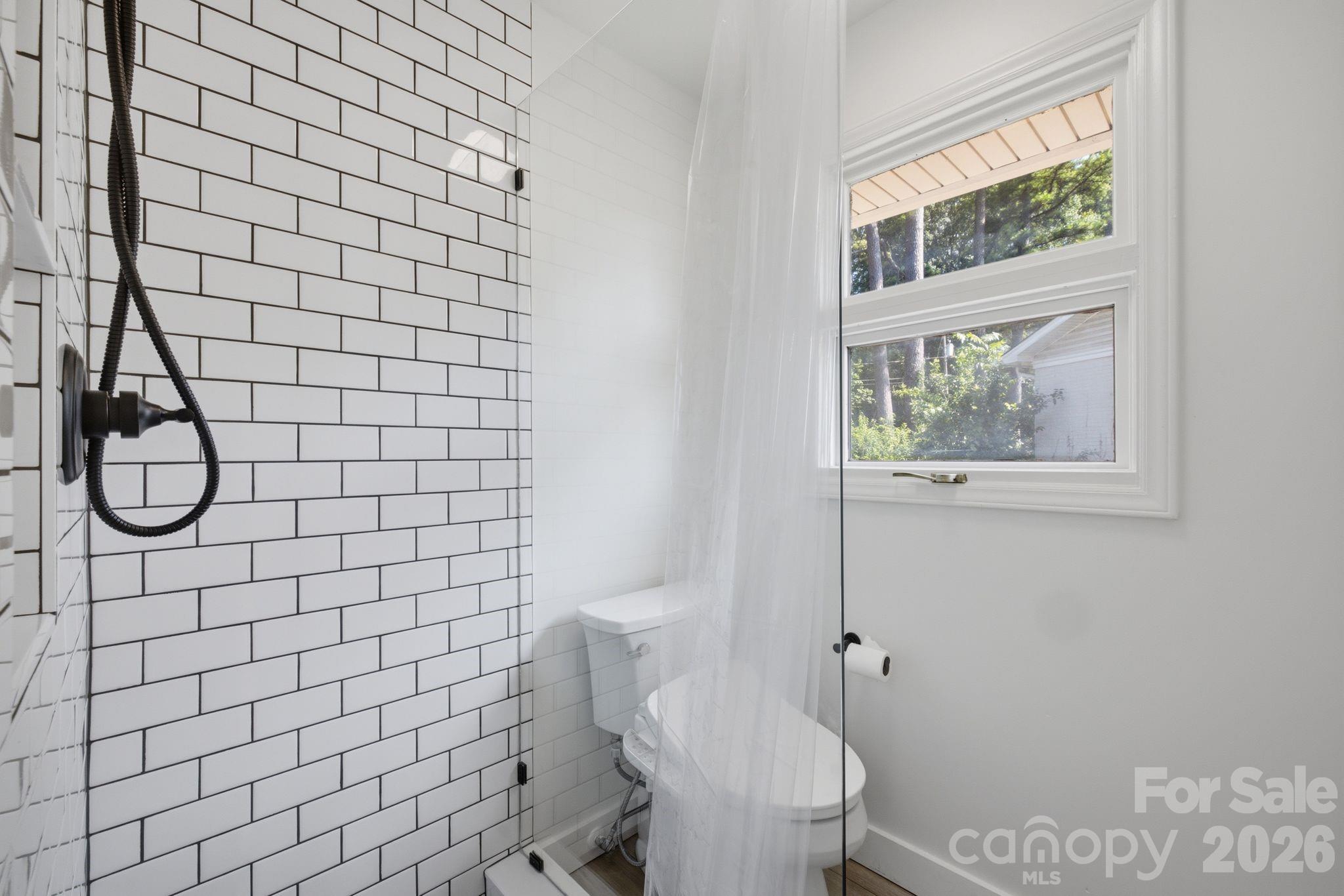 21101 Island Forest Drive Property Photo 24