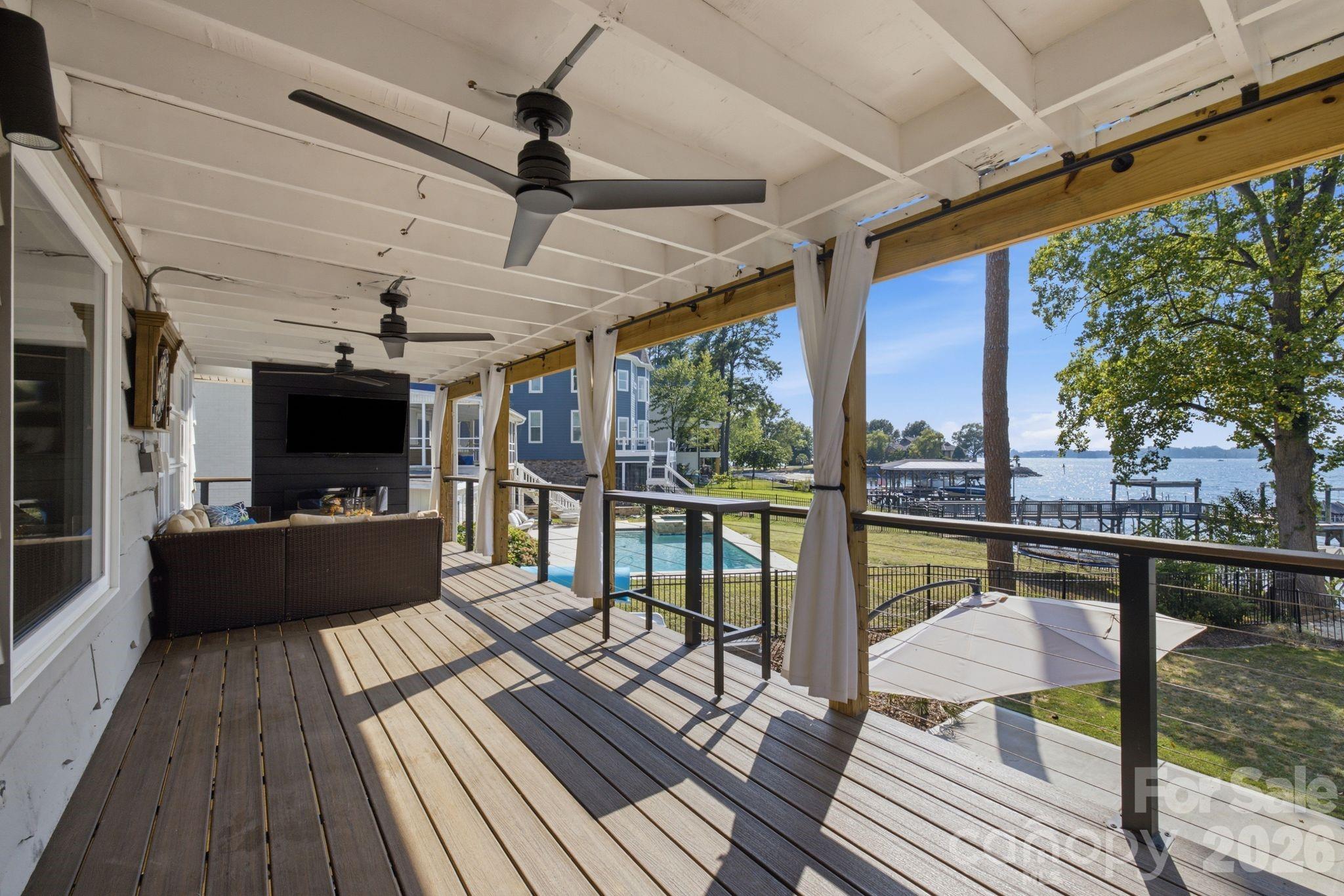 21101 Island Forest Drive Property Photo 40