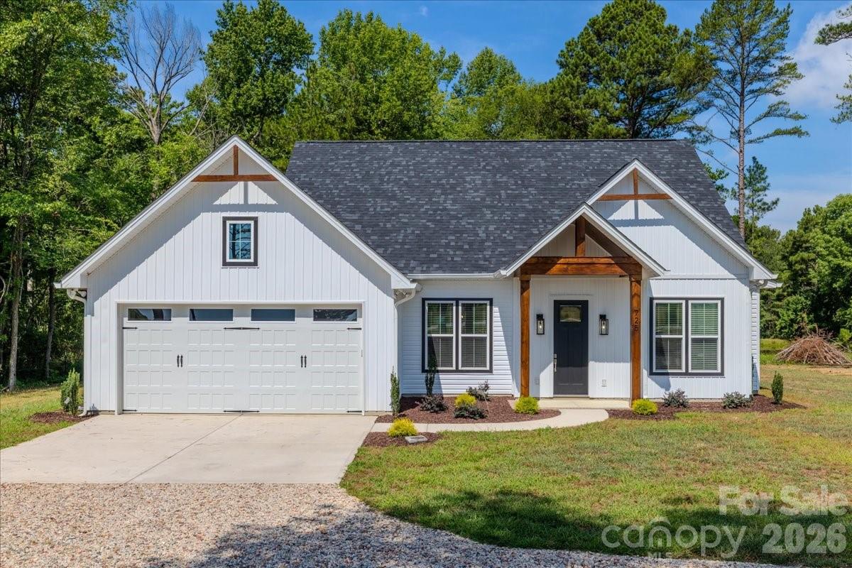 725 Potter Road Property Photo 1