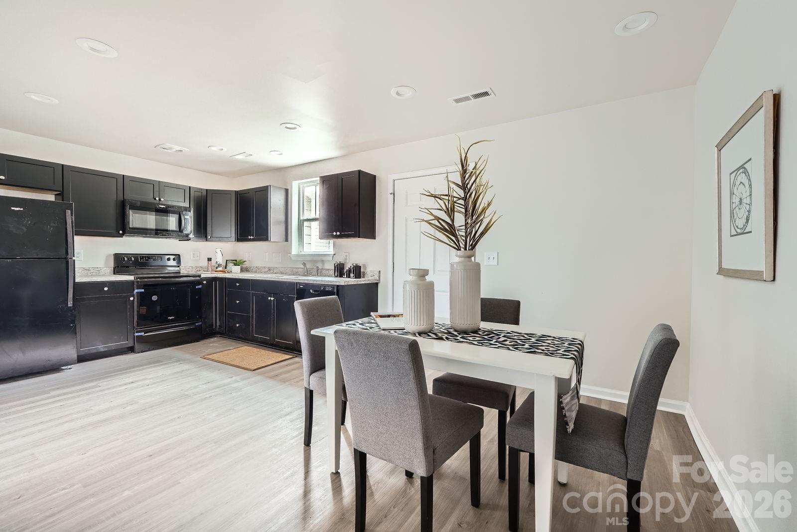 1610 Ct Brooks Circle Property Photo 12