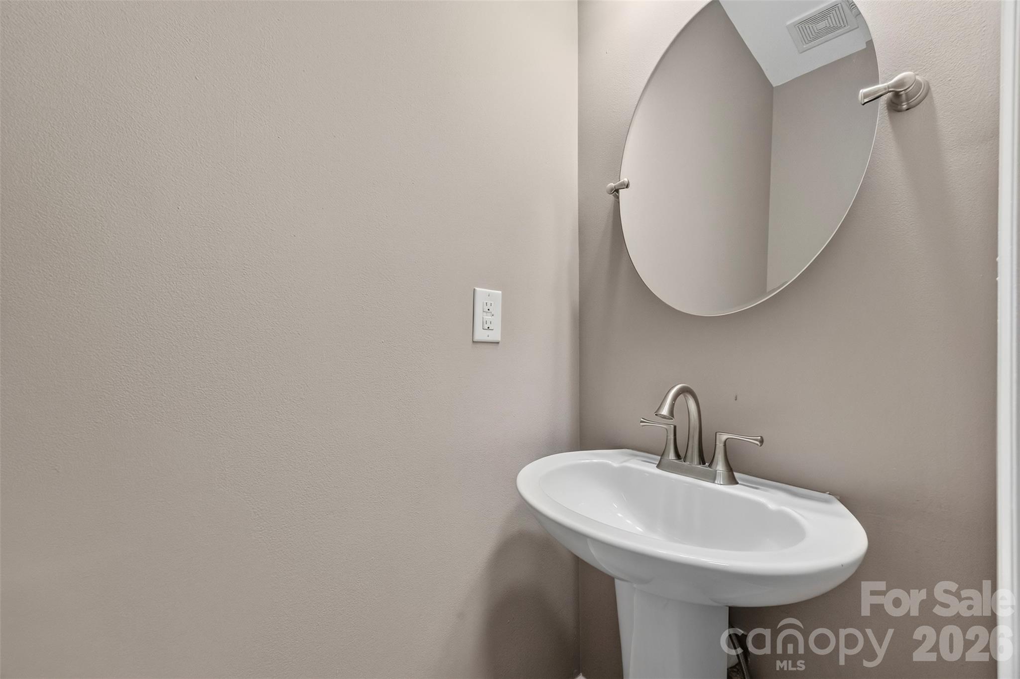 14435 Greenpoint Lane Property Photo 13