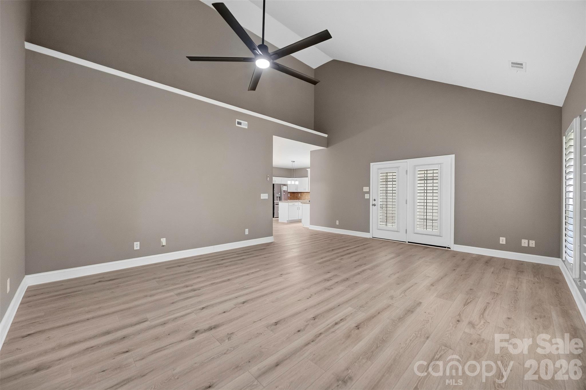 14435 Greenpoint Lane Property Photo 17