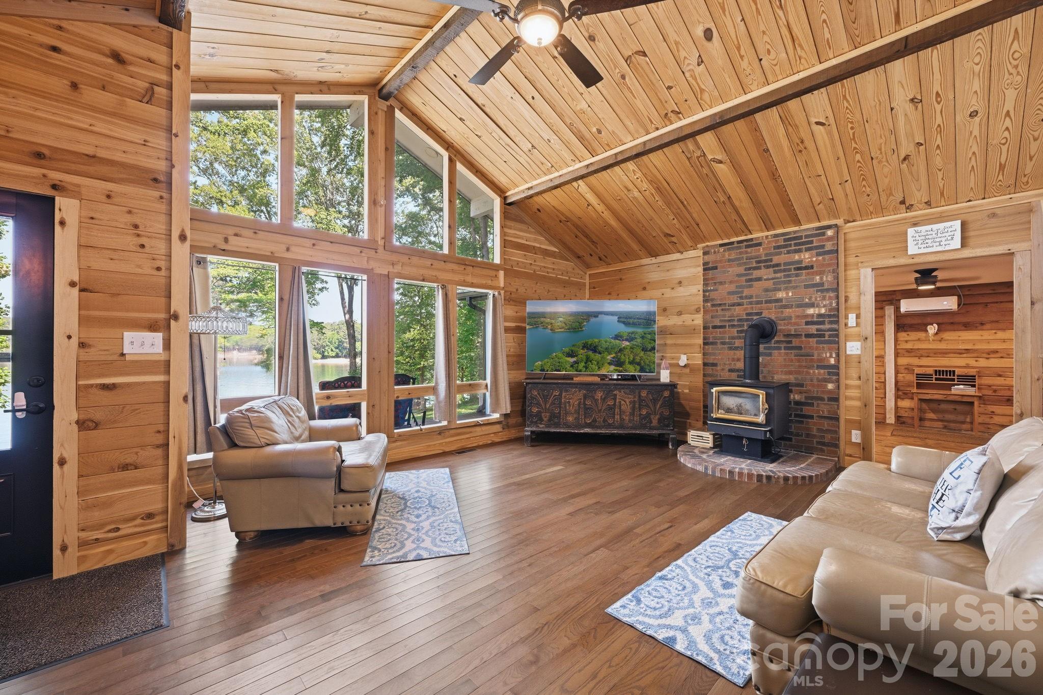 1367 Roundstone Road Property Photo 22