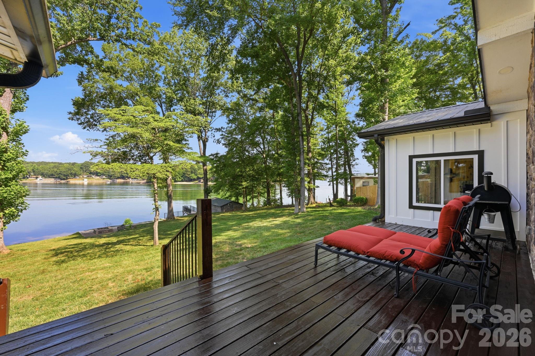 1367 Roundstone Road Property Photo 37