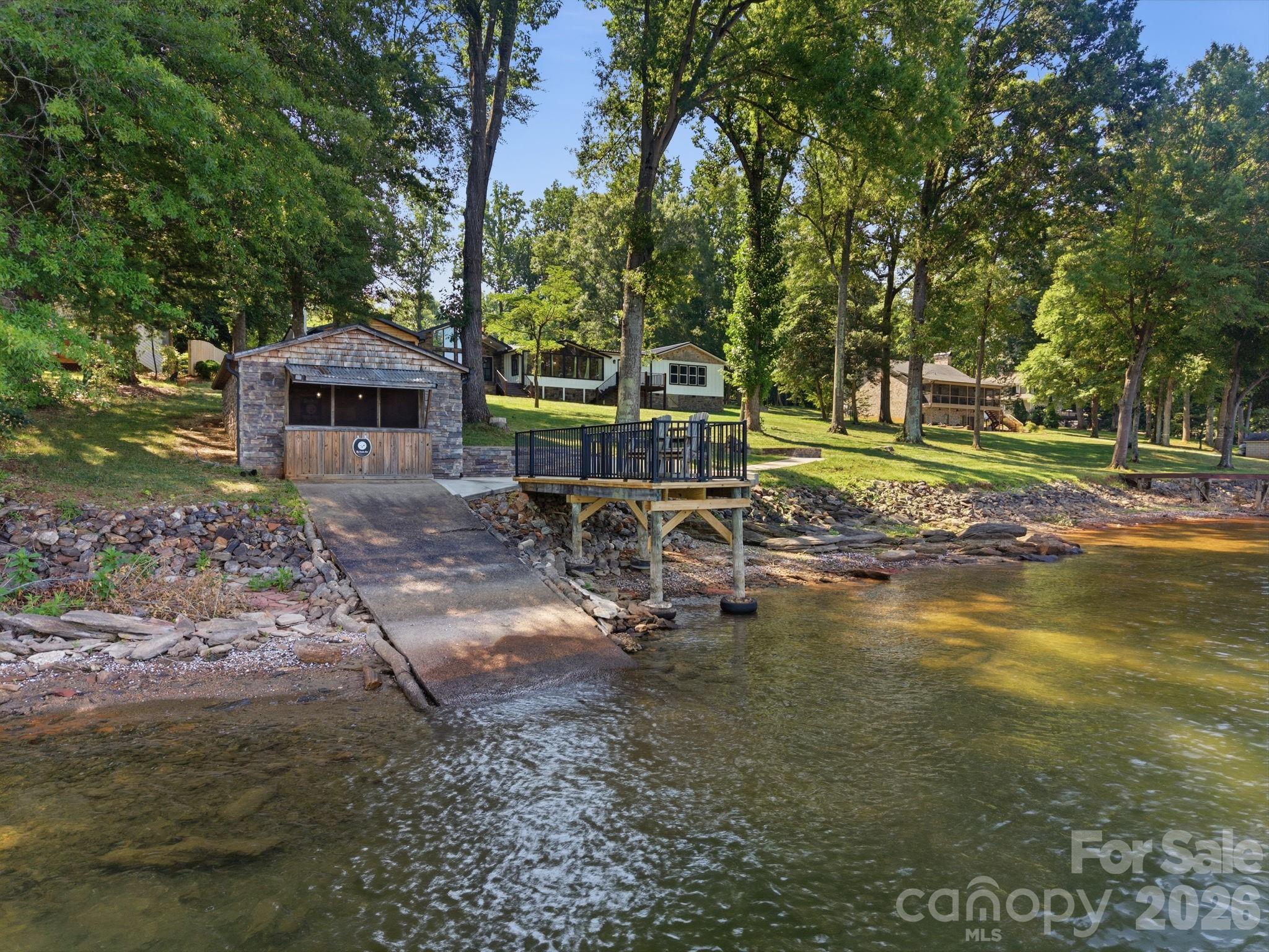 1367 Roundstone Road Property Photo 39
