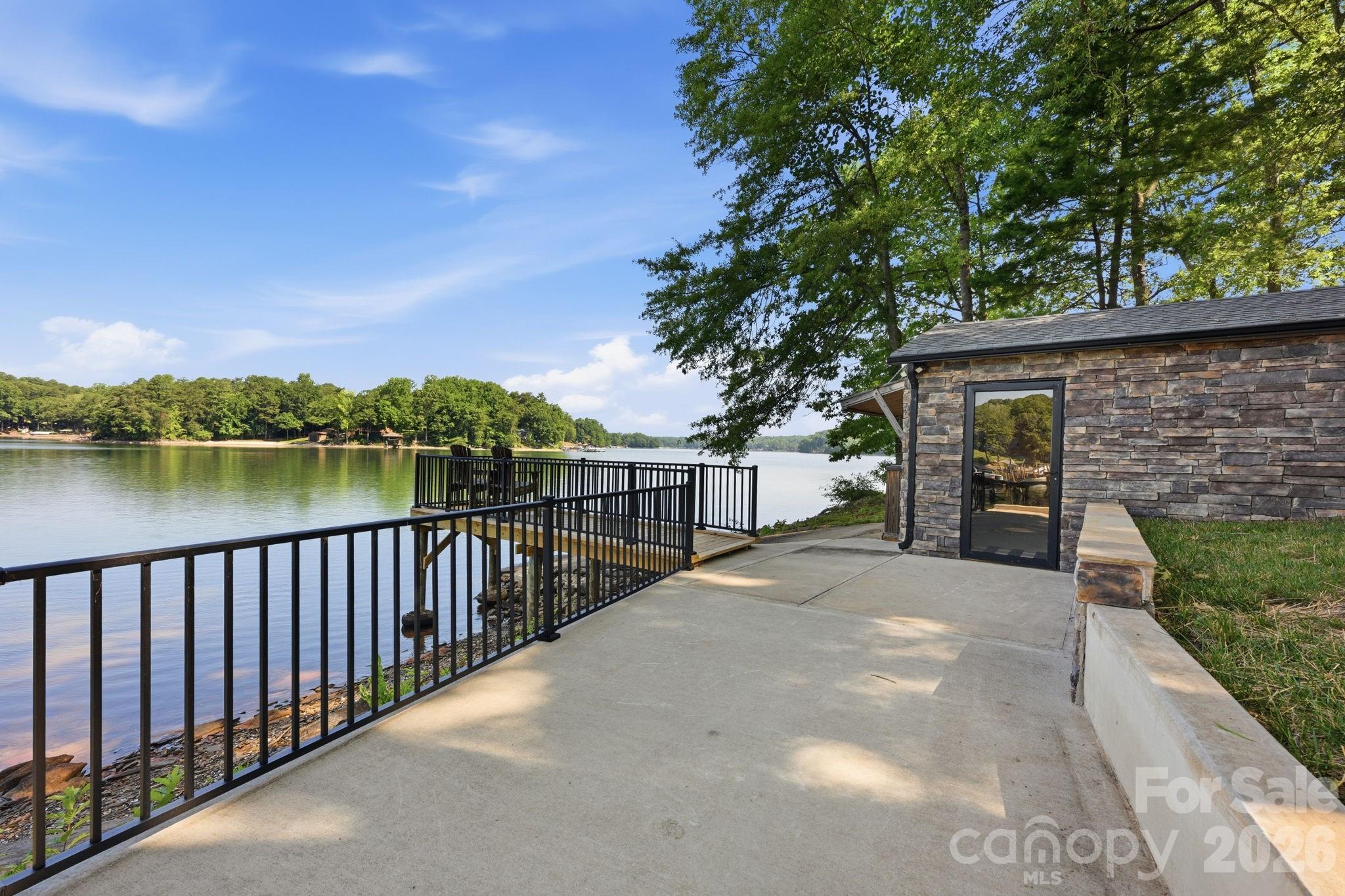 1367 Roundstone Road Property Photo 41