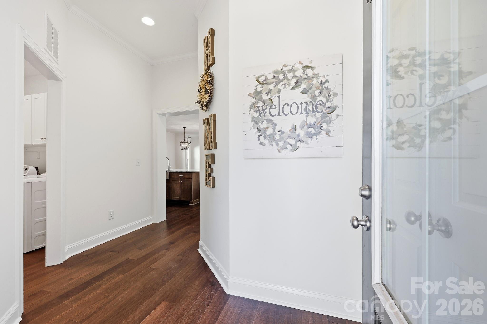 2612 Poplar Cove Drive Property Photo 3