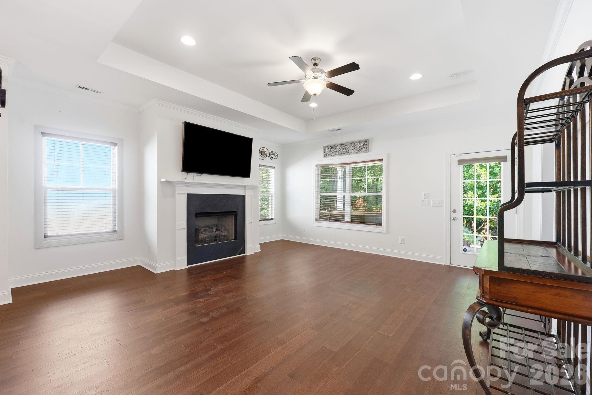 2612 Poplar Cove Drive Property Photo 9