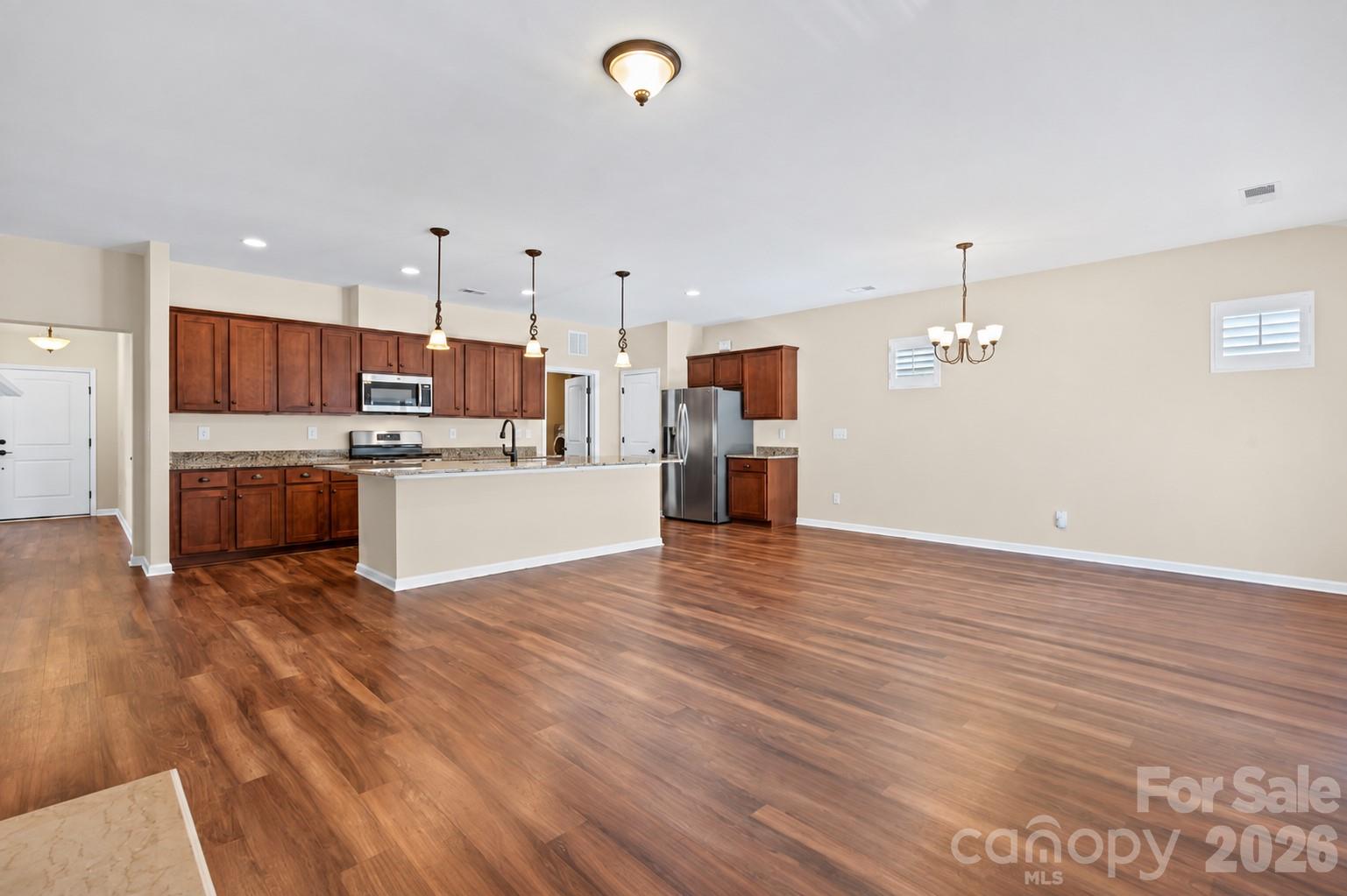 4843 Looking Glass Trail Property Photo 8