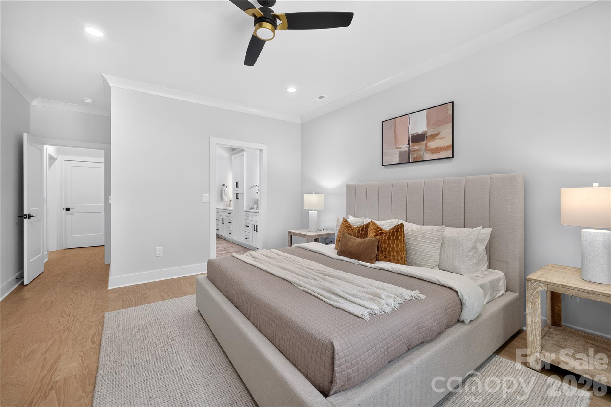 2316 Chateau Court Property Photo 8