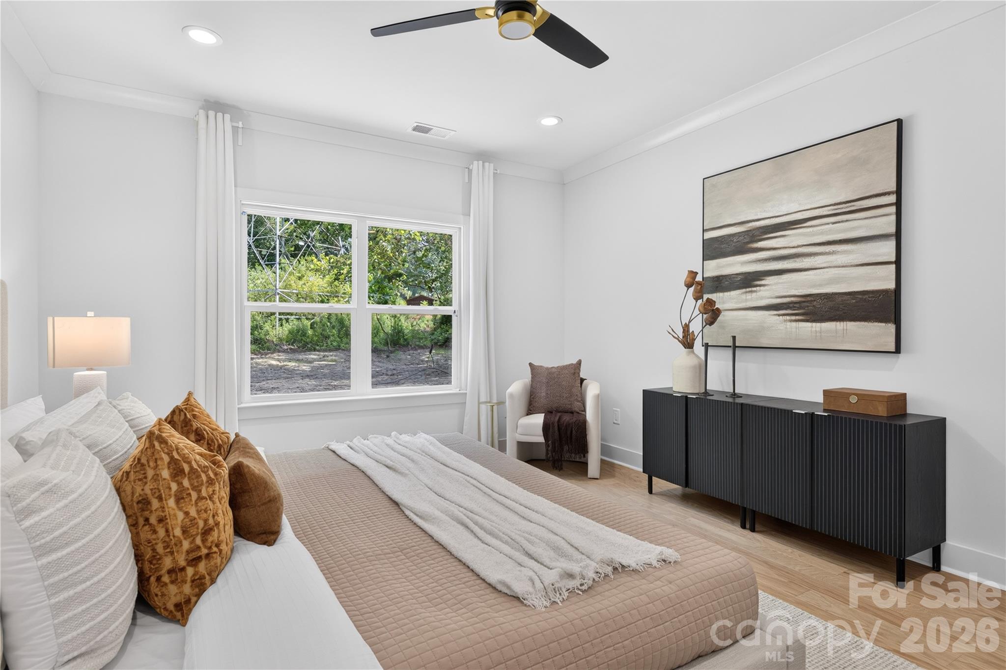 2316 Chateau Court Property Photo 14