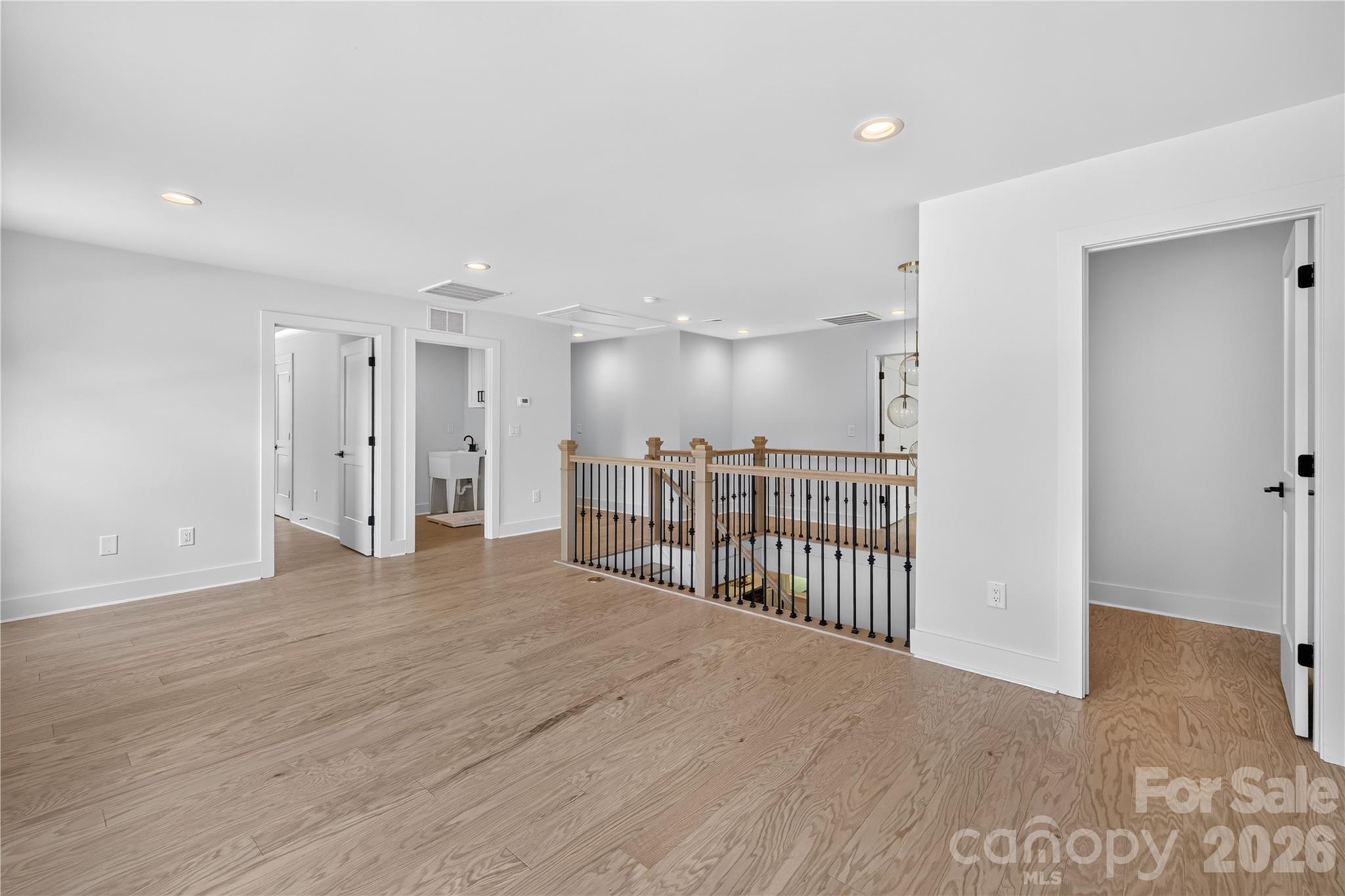 2316 Chateau Court Property Photo 26