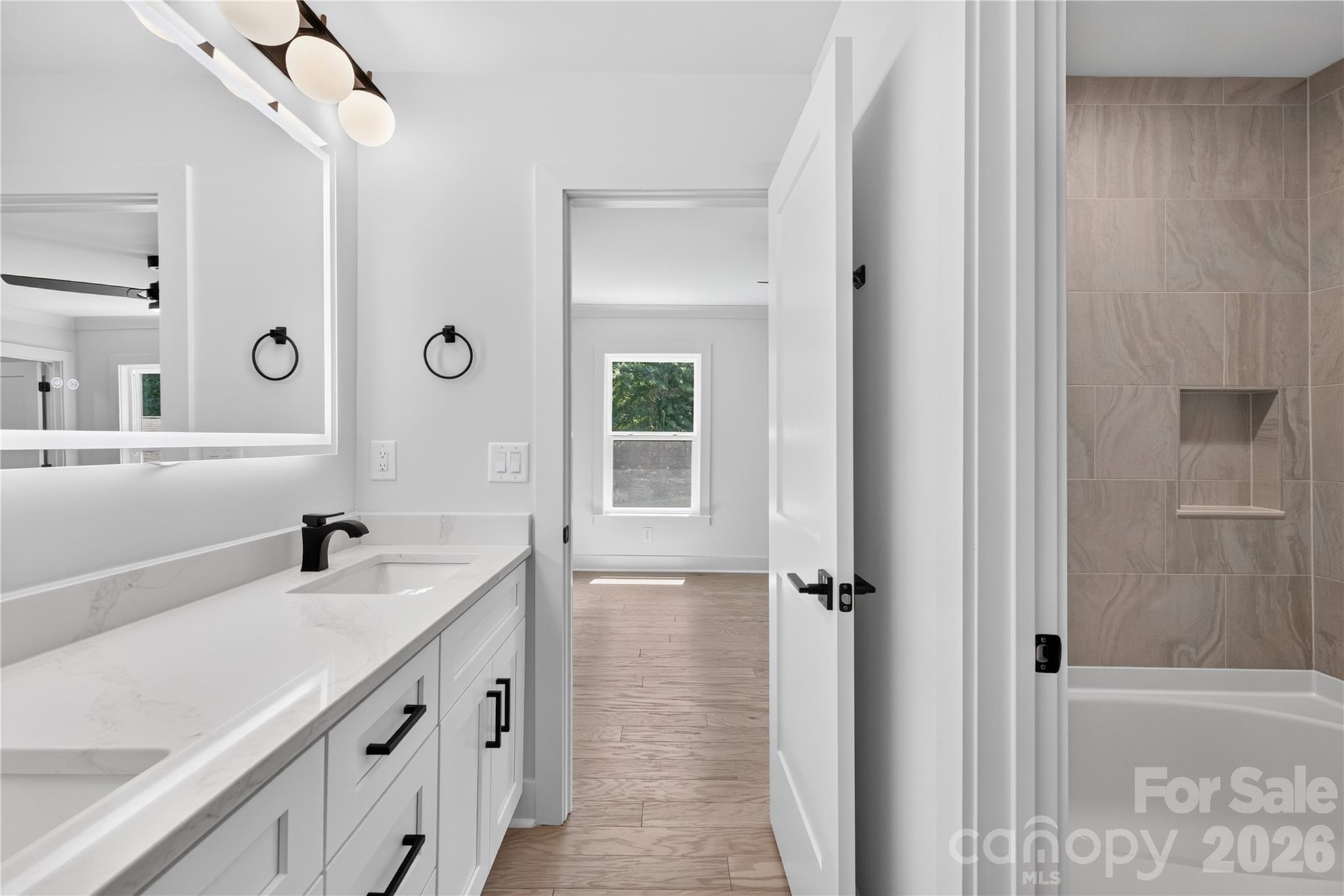 2316 Chateau Court Property Photo 29