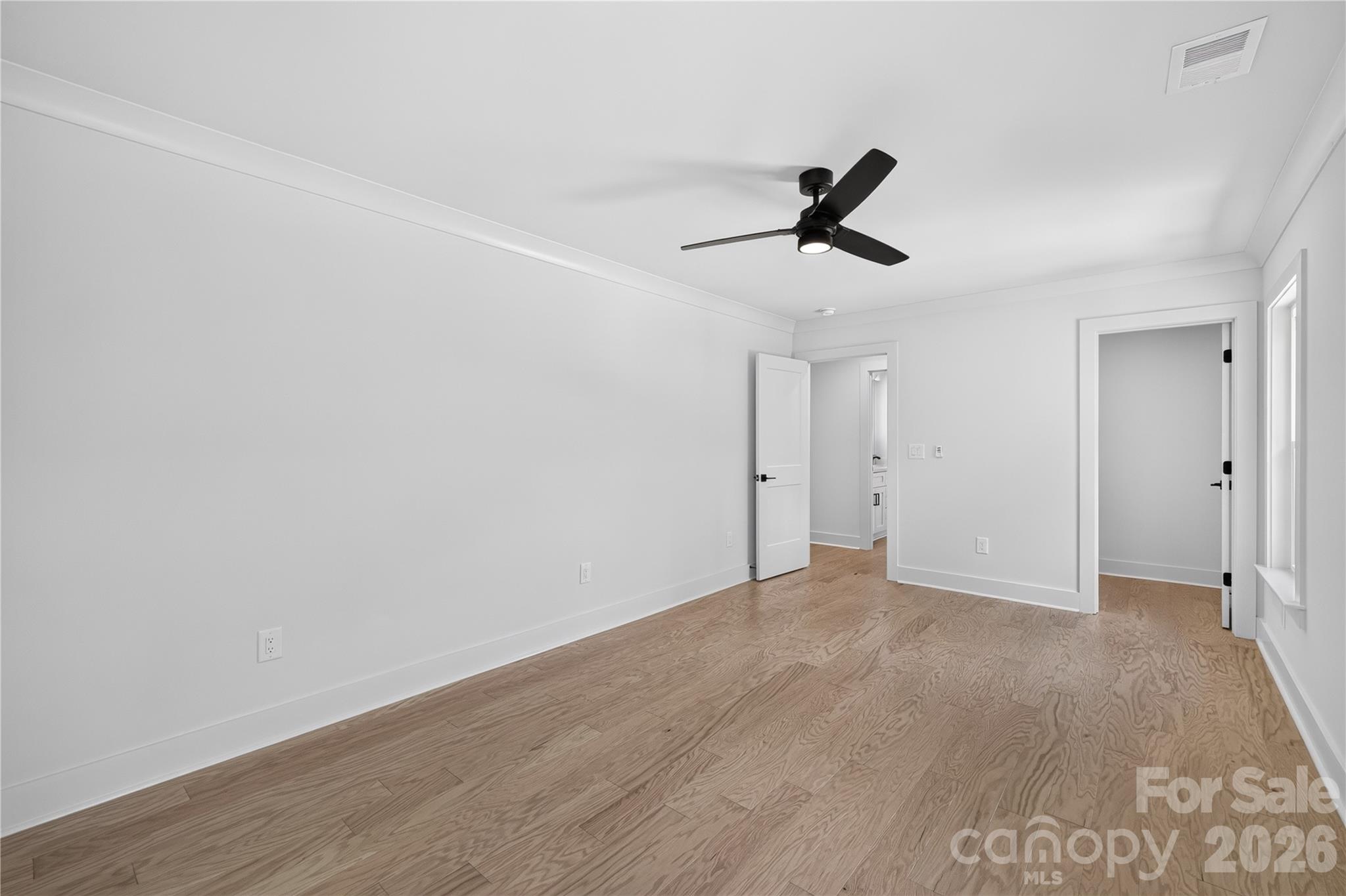 2316 Chateau Court Property Photo 34