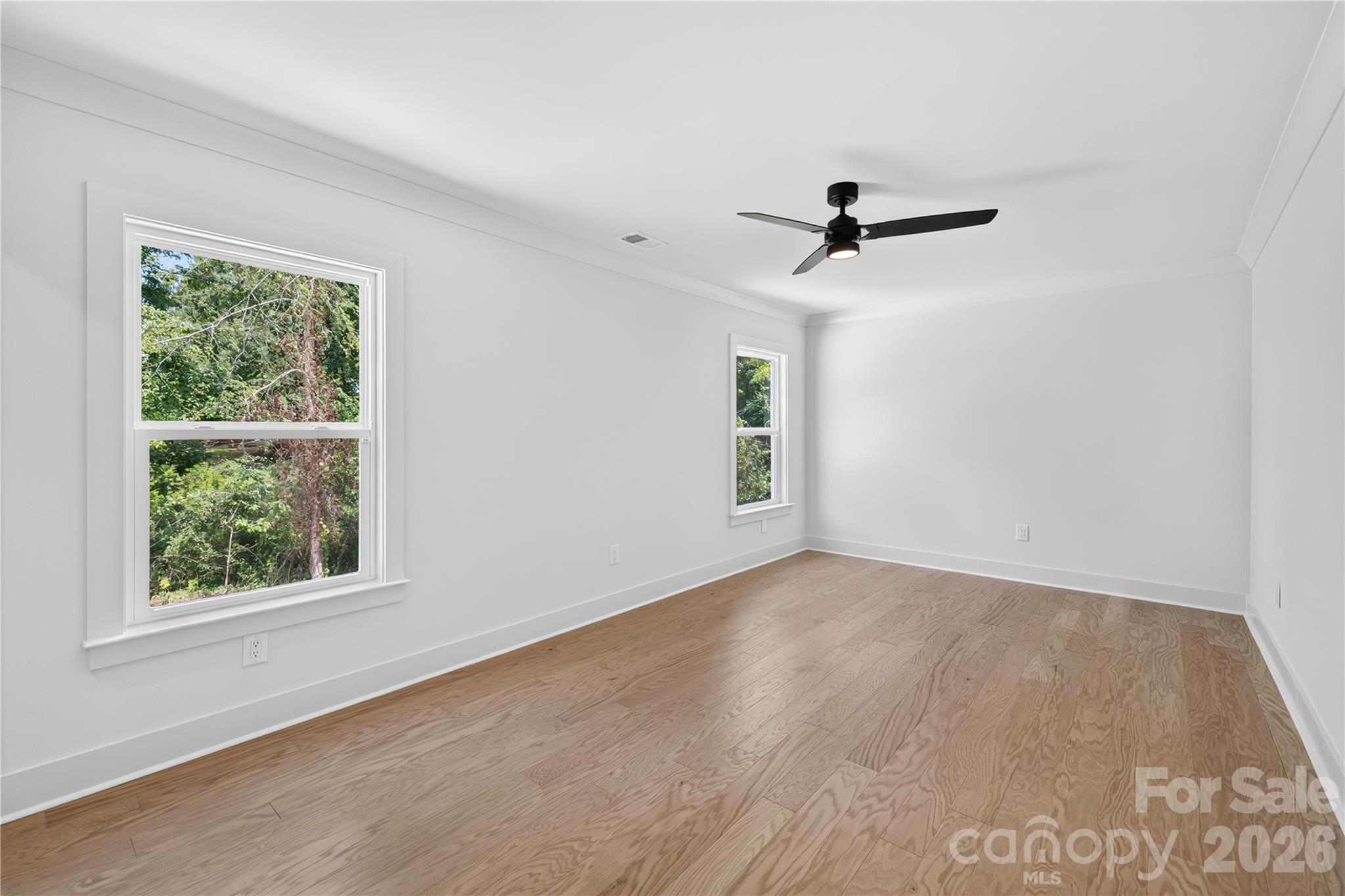 2316 Chateau Court Property Photo 35